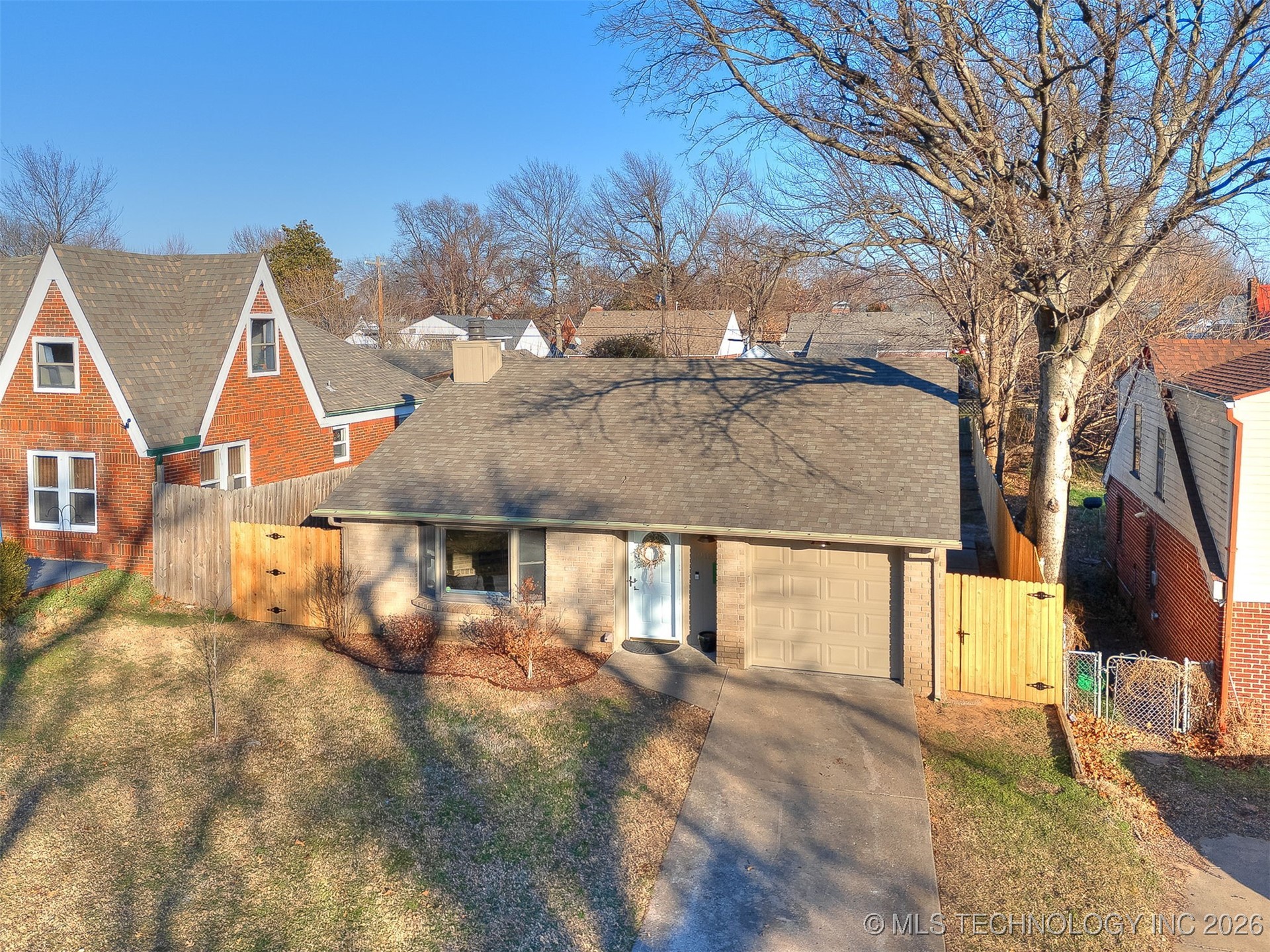 1915 S Indianapolis Avenue Property Photo 14