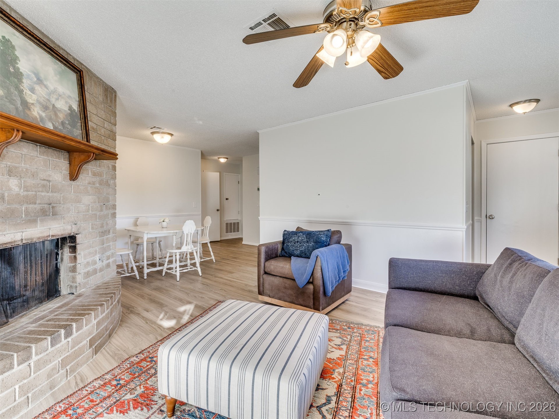 1915 S Indianapolis Avenue Property Photo 22