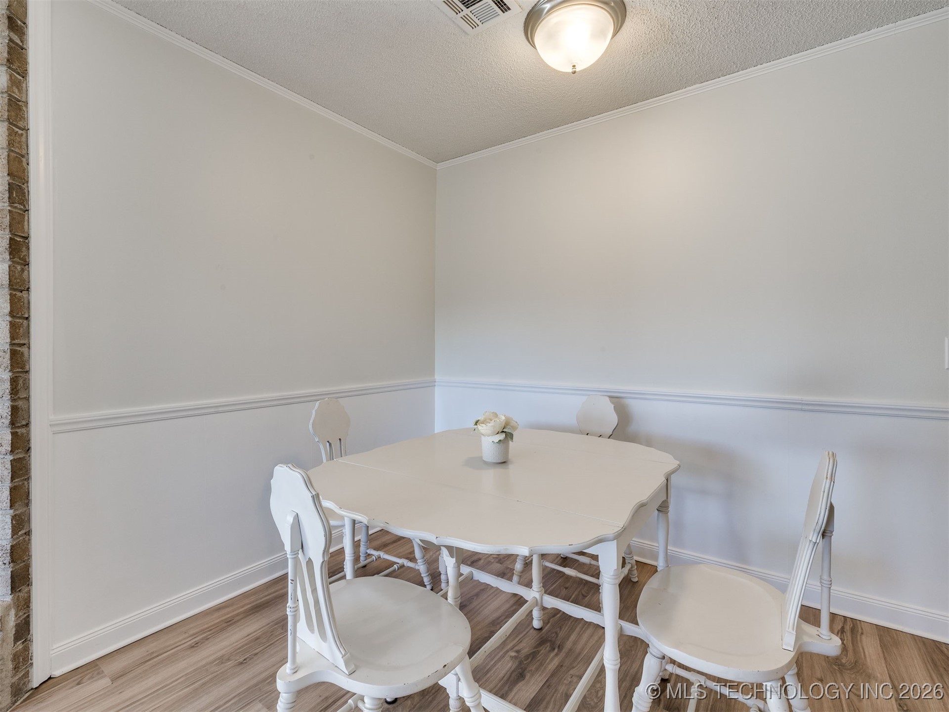 1915 S Indianapolis Avenue Property Photo 26