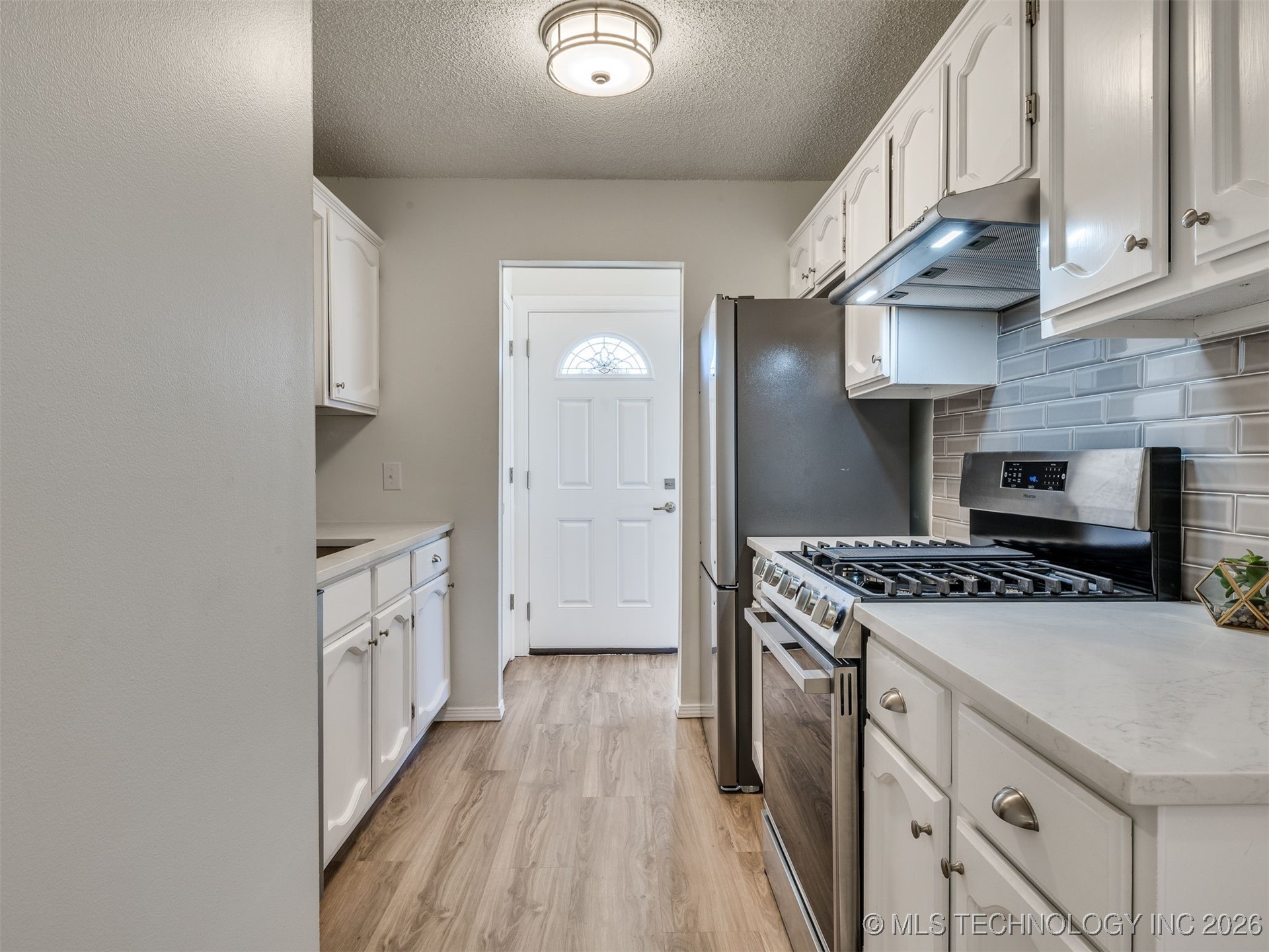 1915 S Indianapolis Avenue Property Photo 35