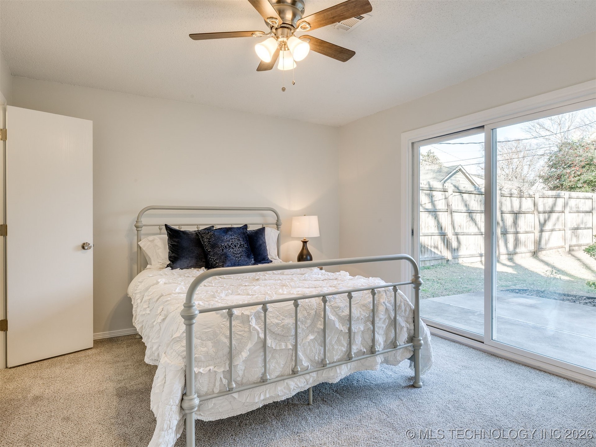 1915 S Indianapolis Avenue Property Photo 38