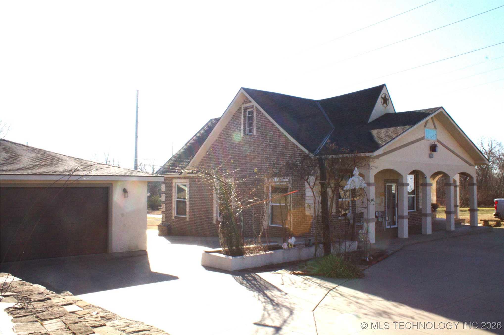 900 E Choctaw Avenue Property Photo 10