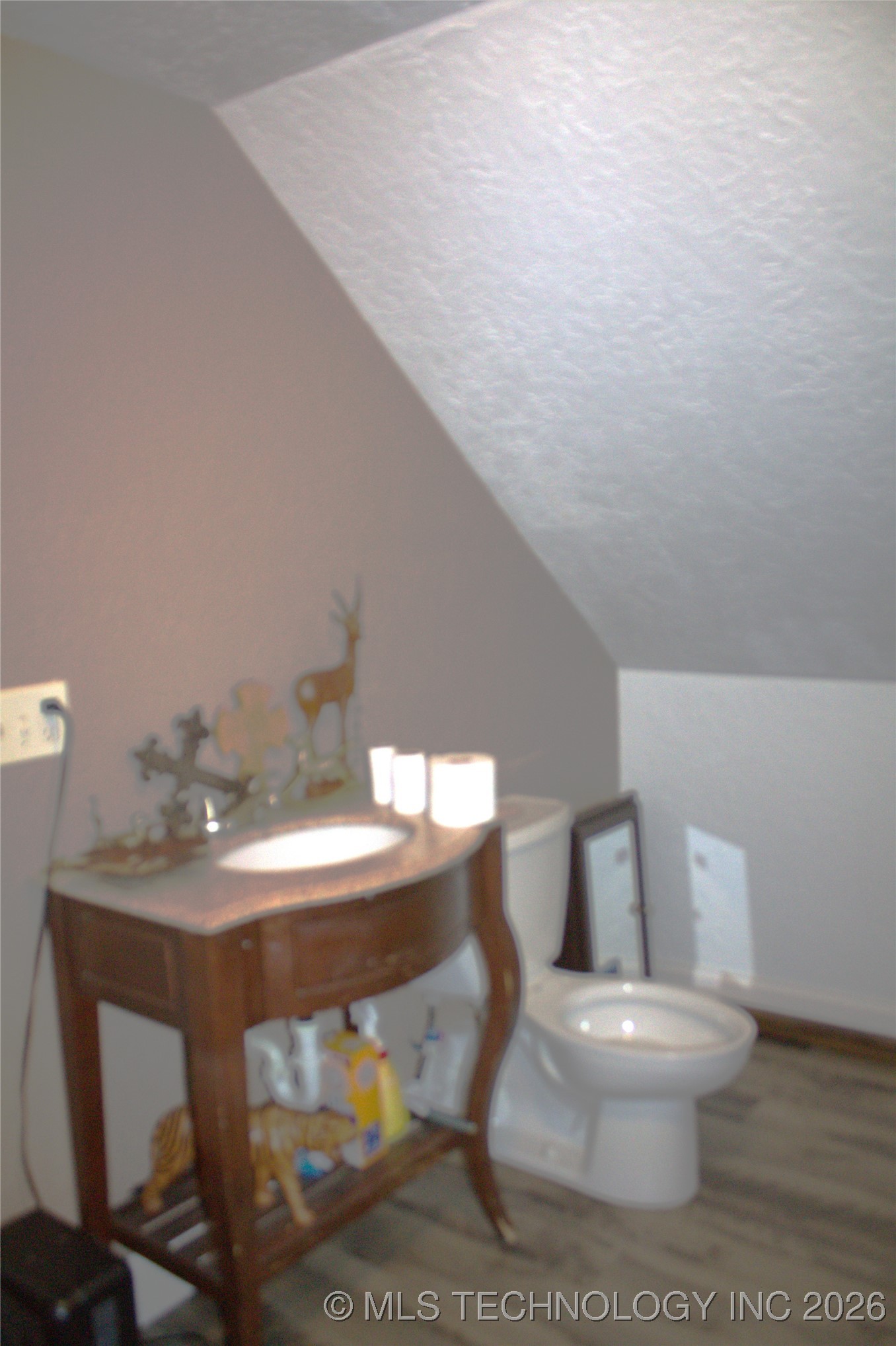 900 E Choctaw Avenue Property Photo 18