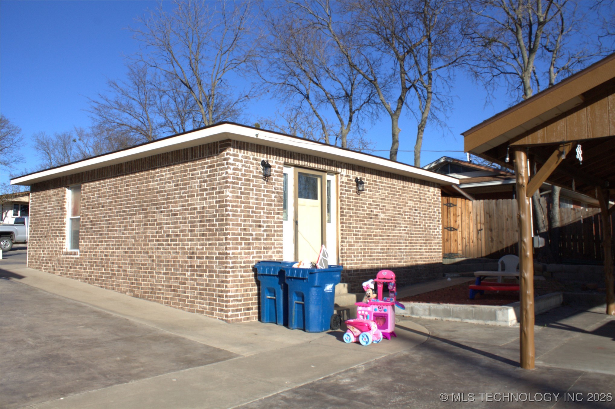 900 E Choctaw Avenue Property Photo 29