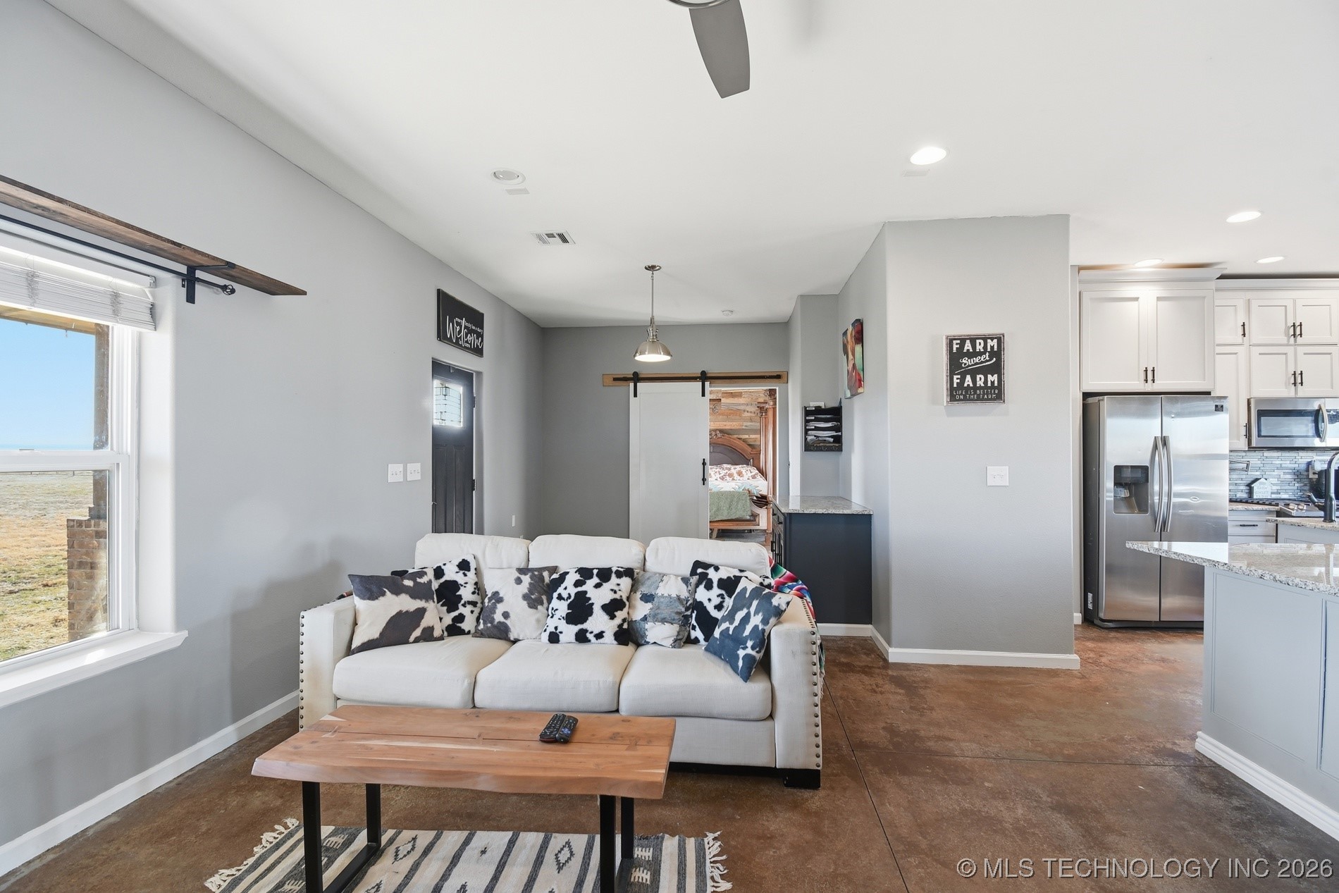 11252 S 4110 Road Property Photo 11