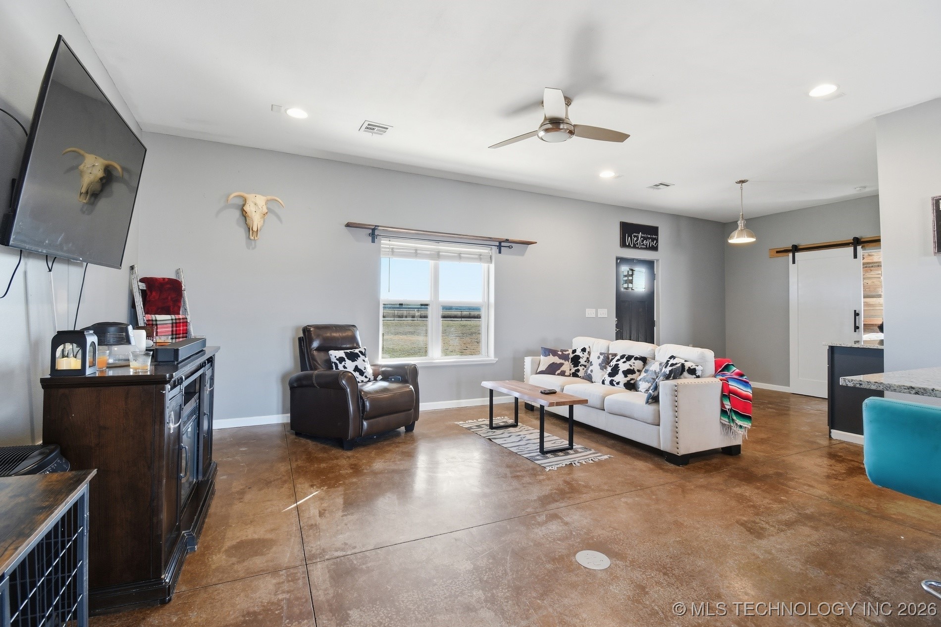 11252 S 4110 Road Property Photo 14