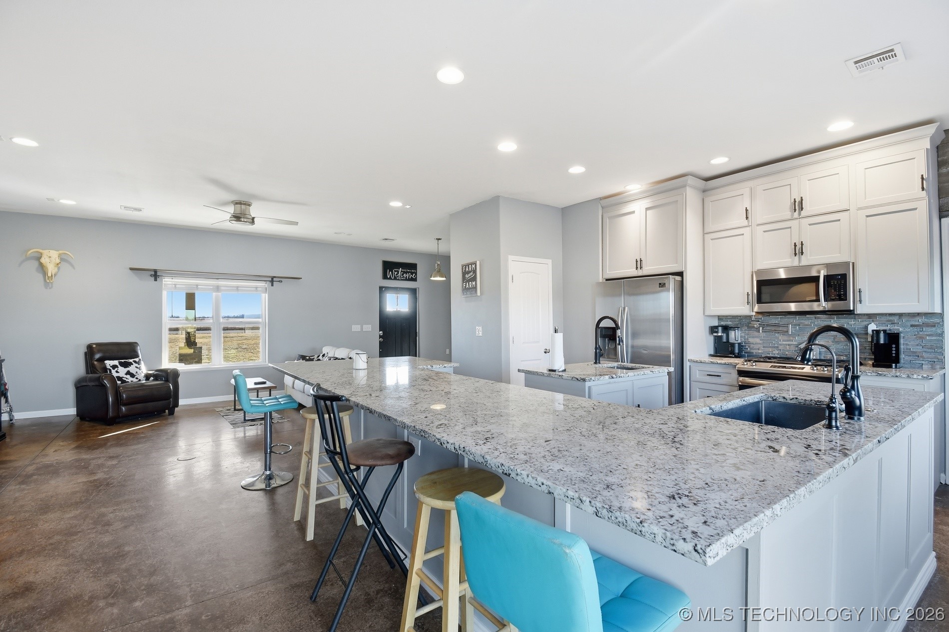 11252 S 4110 Road Property Photo 16