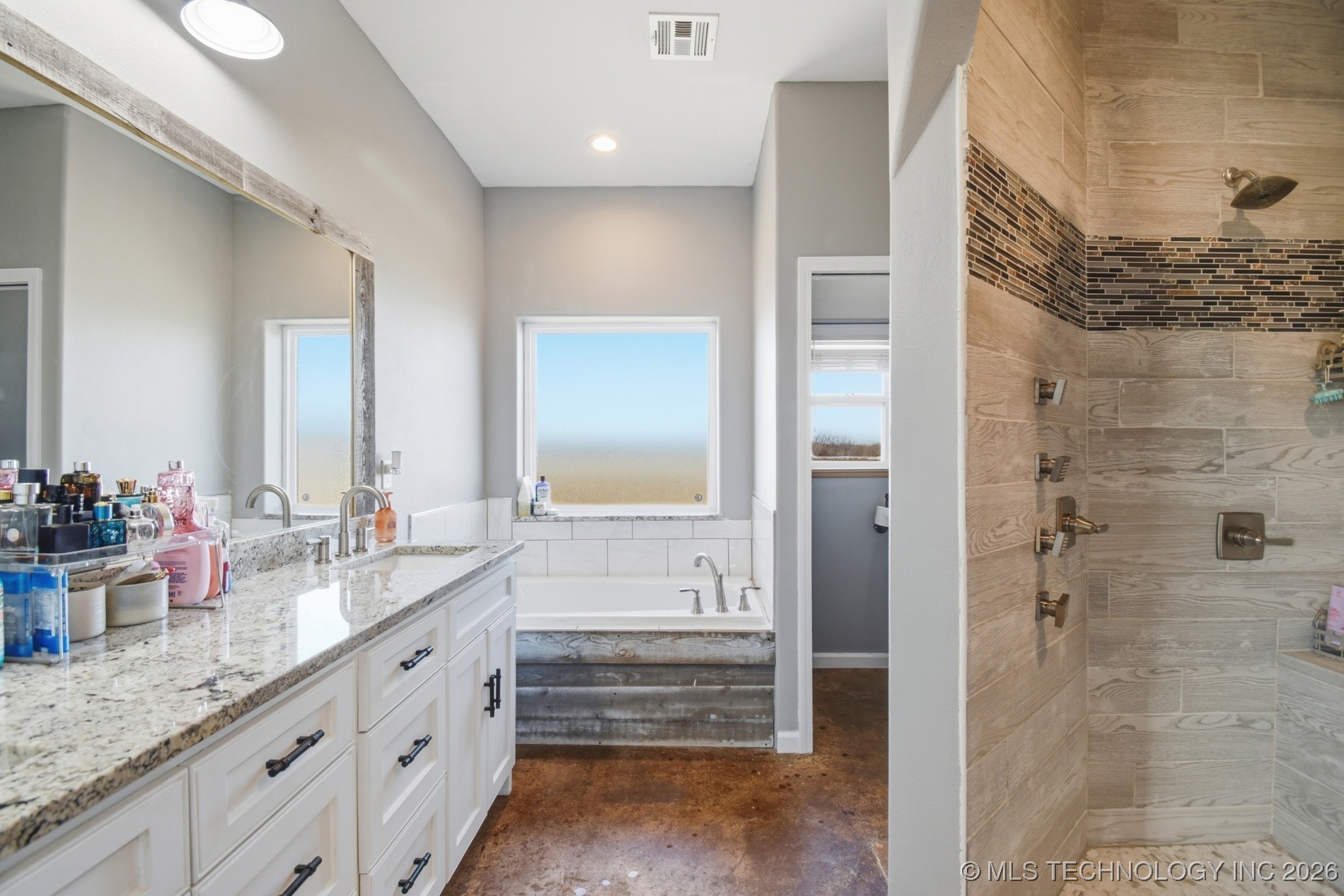 11252 S 4110 Road Property Photo 28