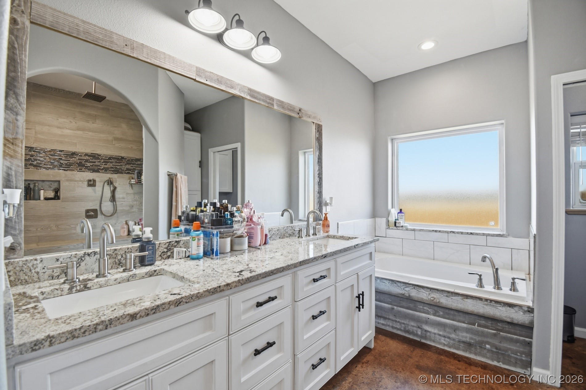 11252 S 4110 Road Property Photo 30