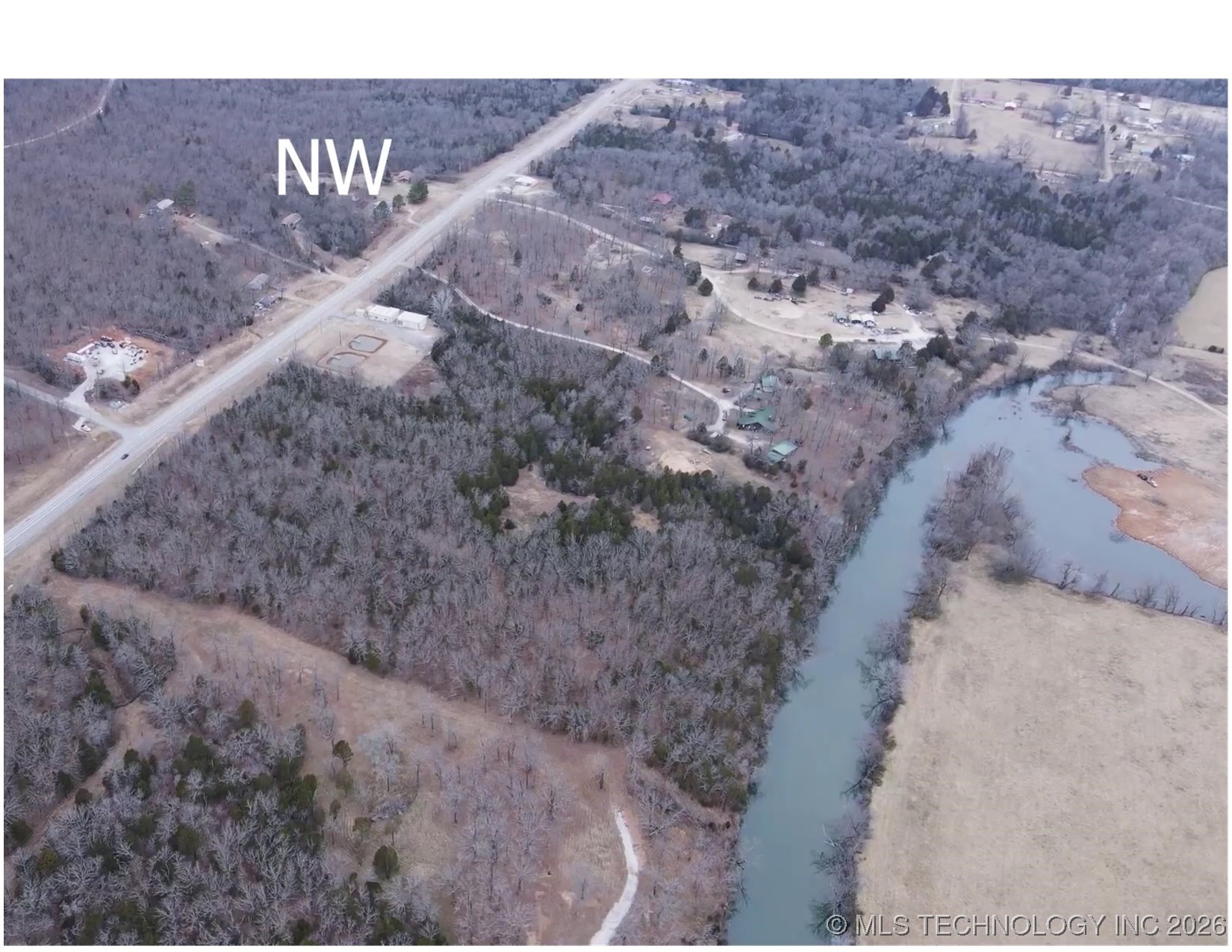 100257 Hwy 100 Property Photo 40