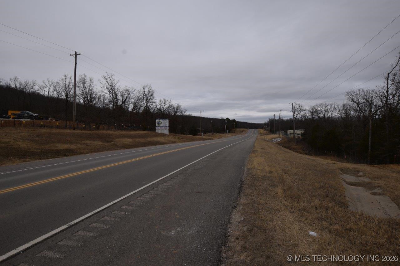 100257 Hwy 100 Property Photo 49