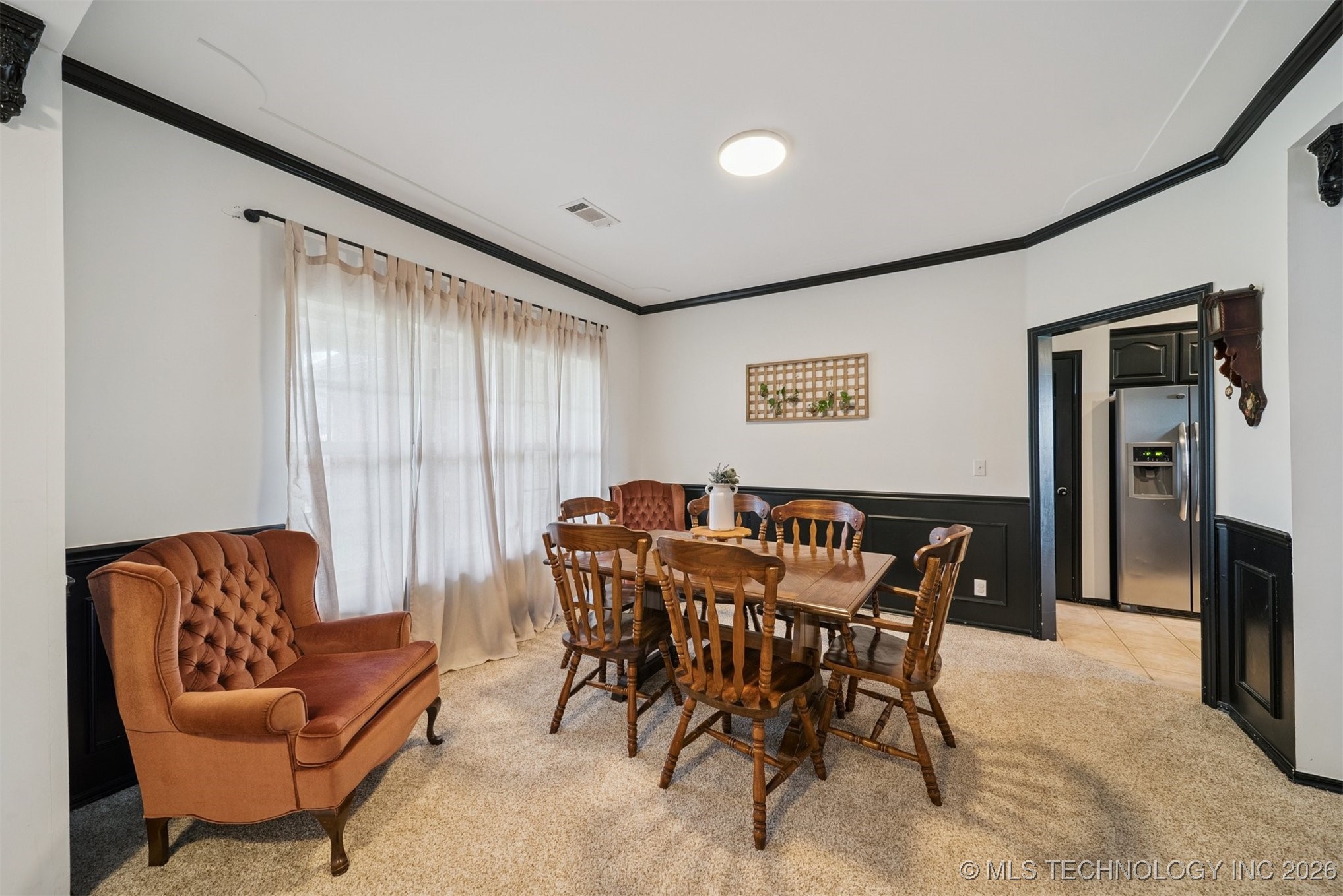 1018 W Evergreen Street Property Photo 6