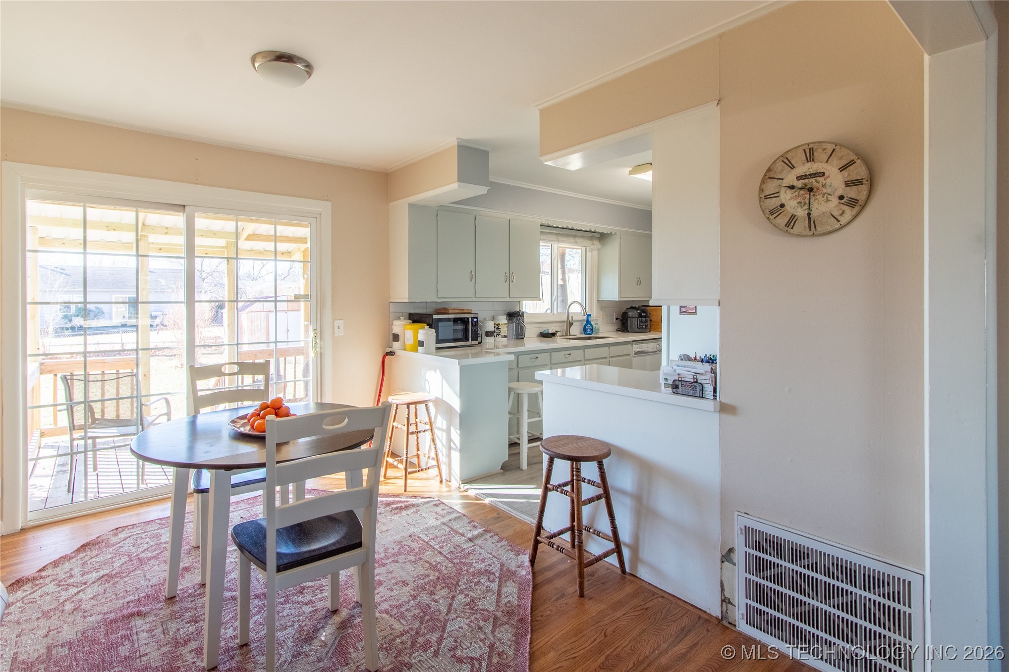 4614 E 31st Place Property Photo 5