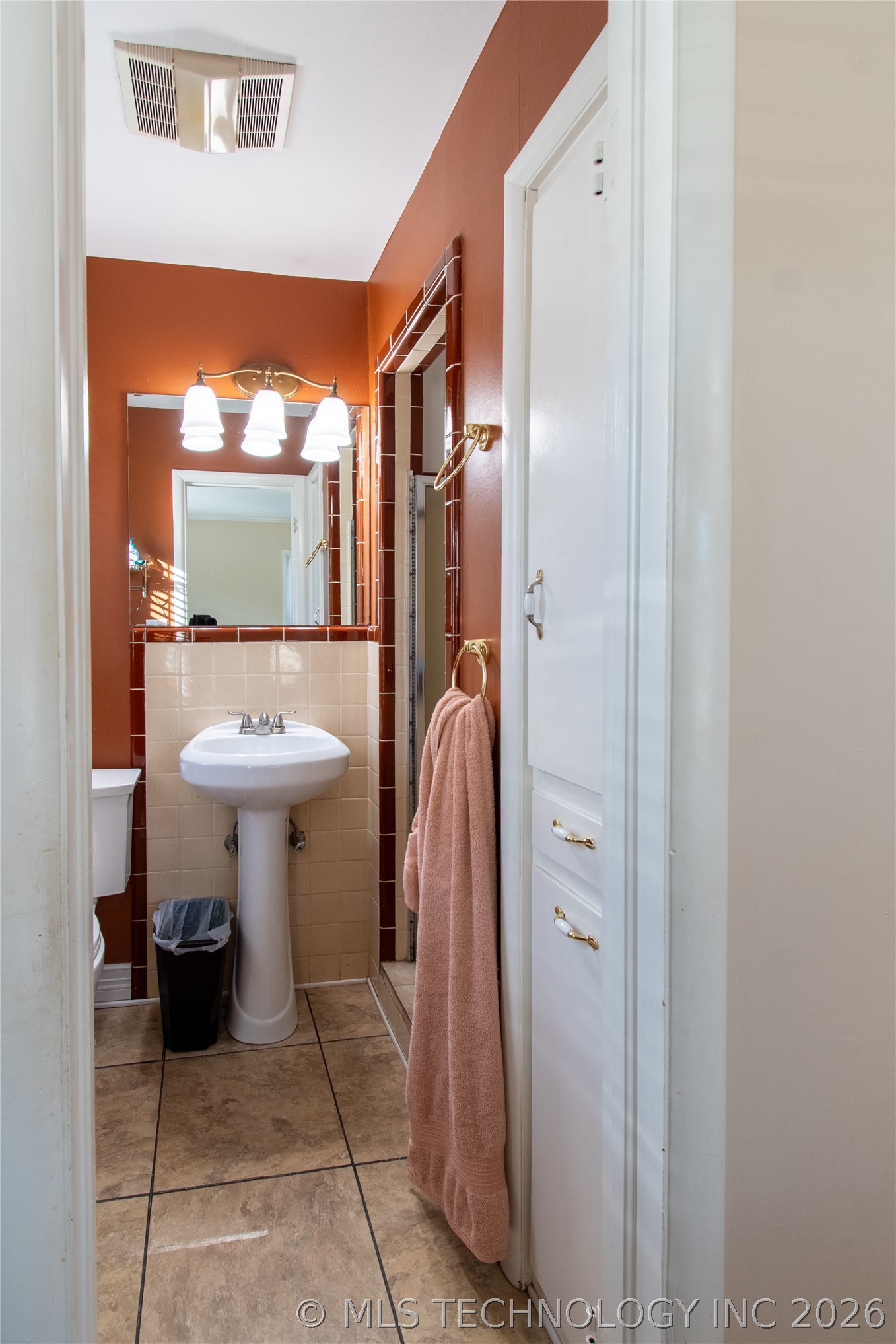 4614 E 31st Place Property Photo 12