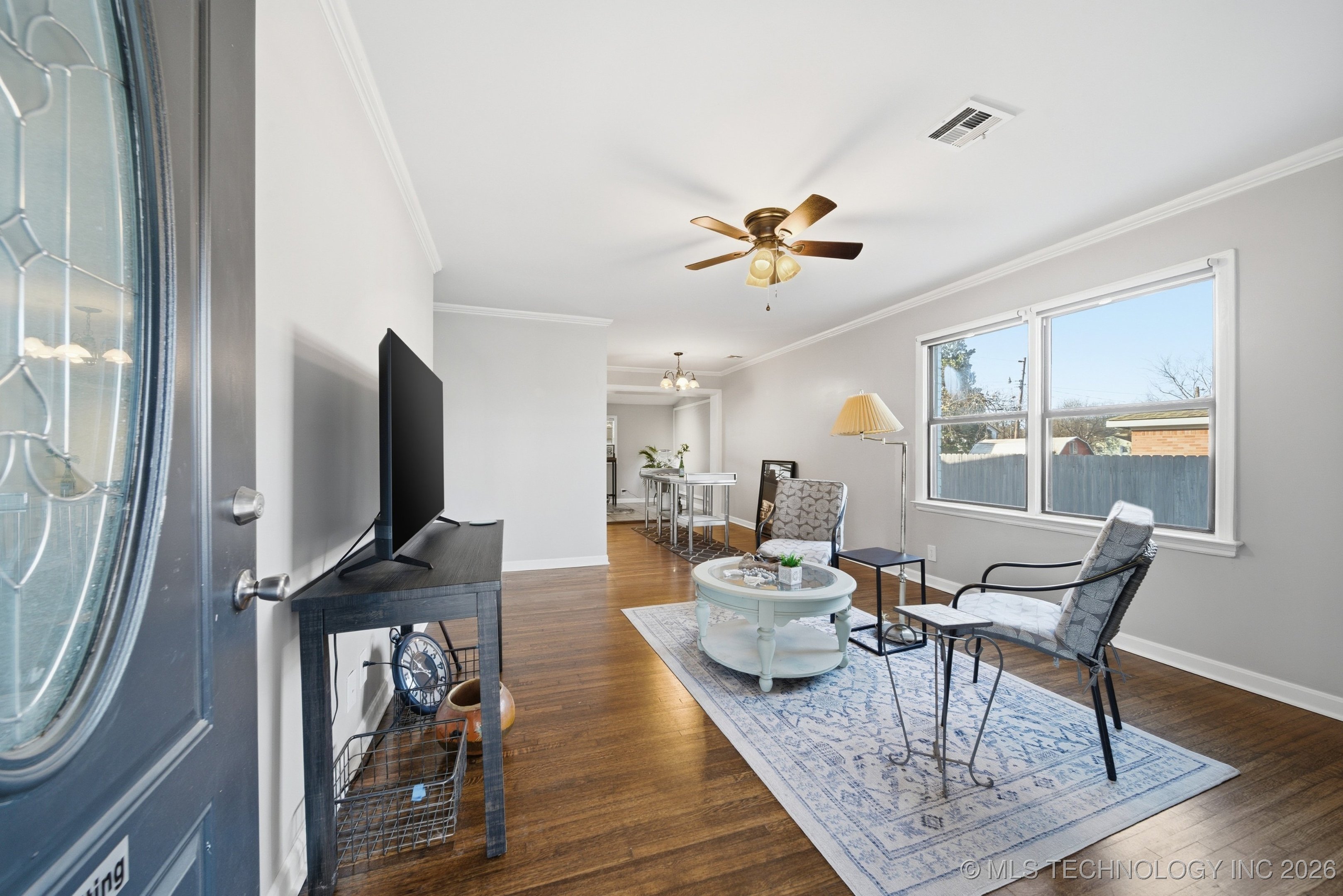 3714 E 2nd Place Property Photo 7