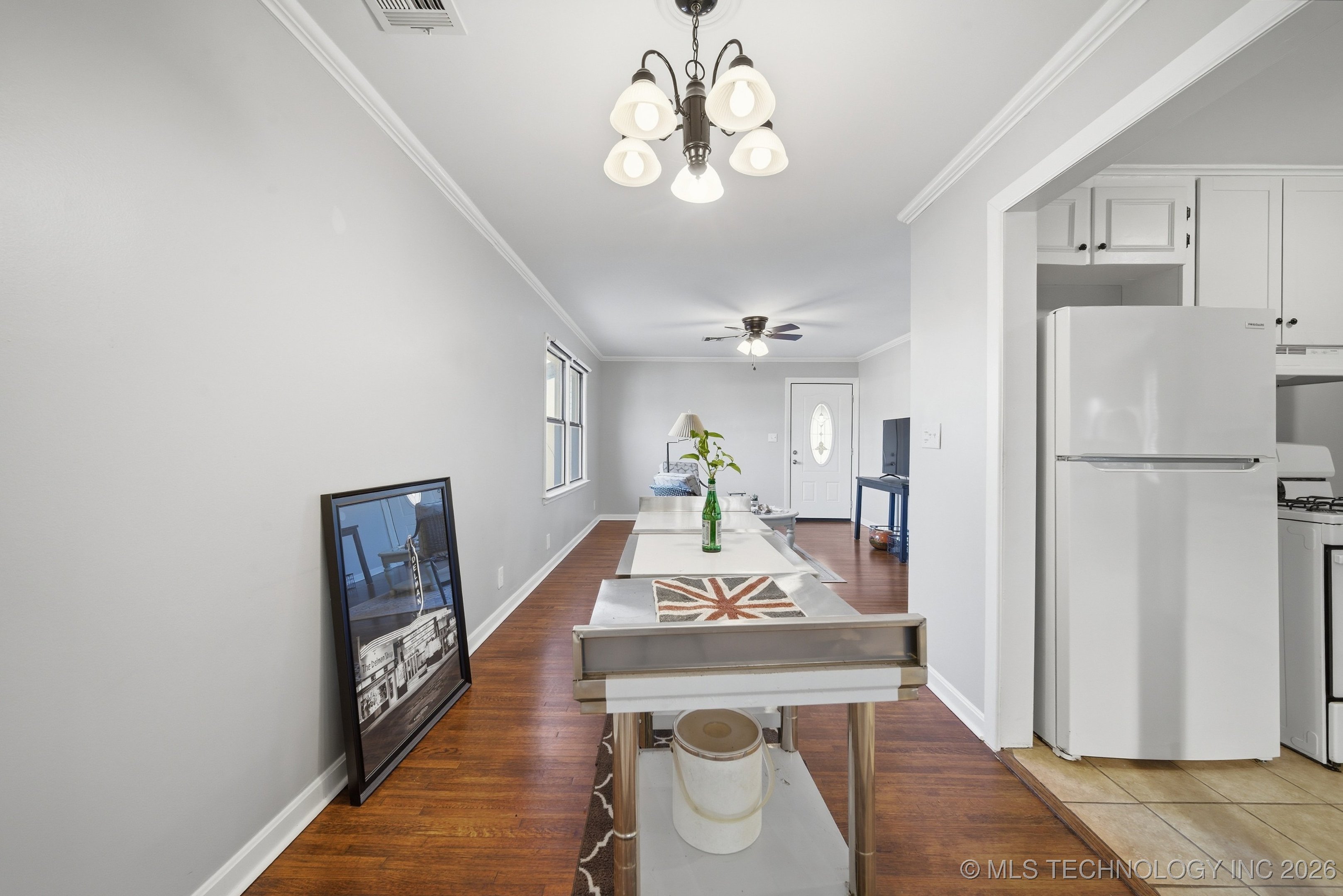 3714 E 2nd Place Property Photo 11