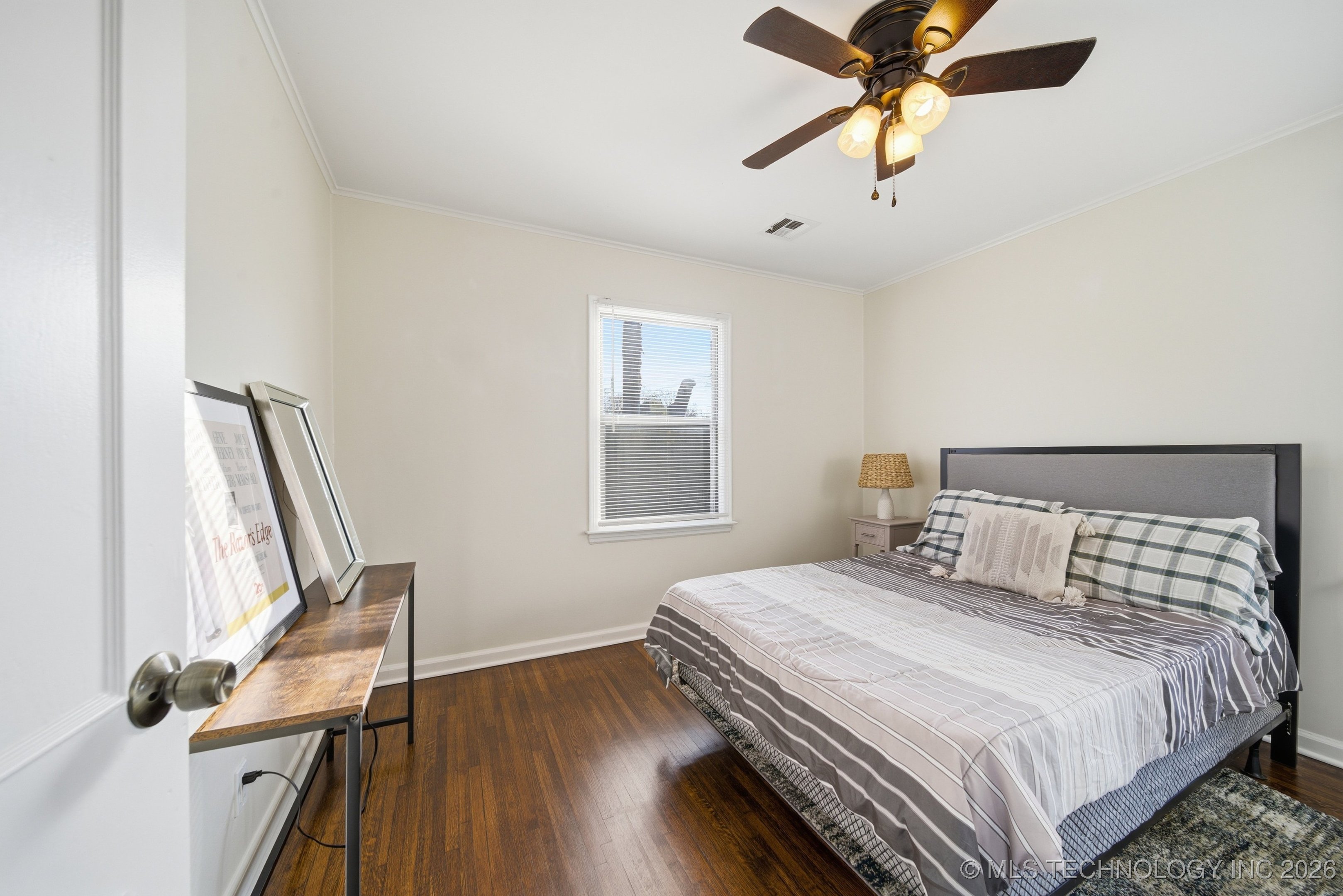 3714 E 2nd Place Property Photo 17