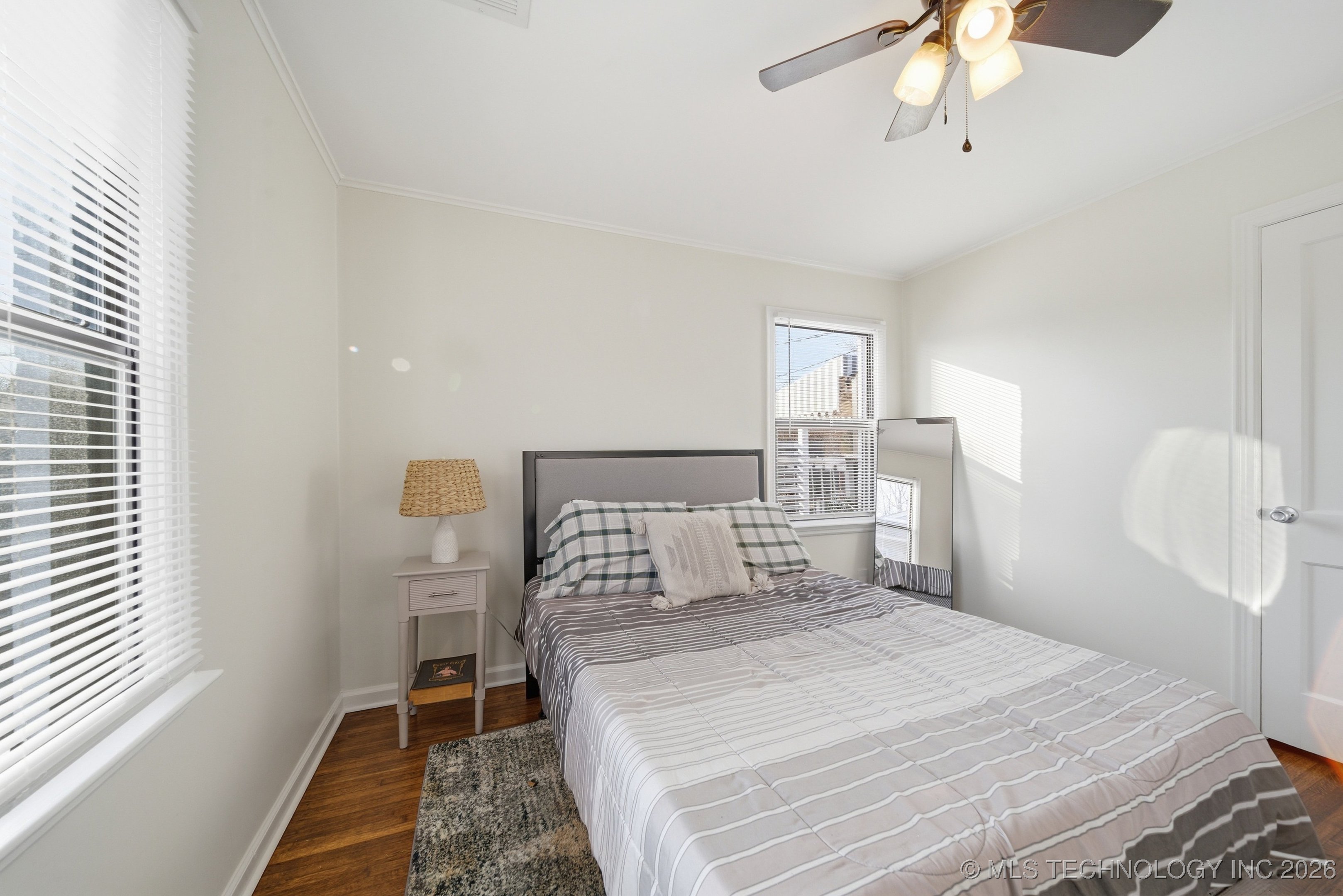 3714 E 2nd Place Property Photo 18