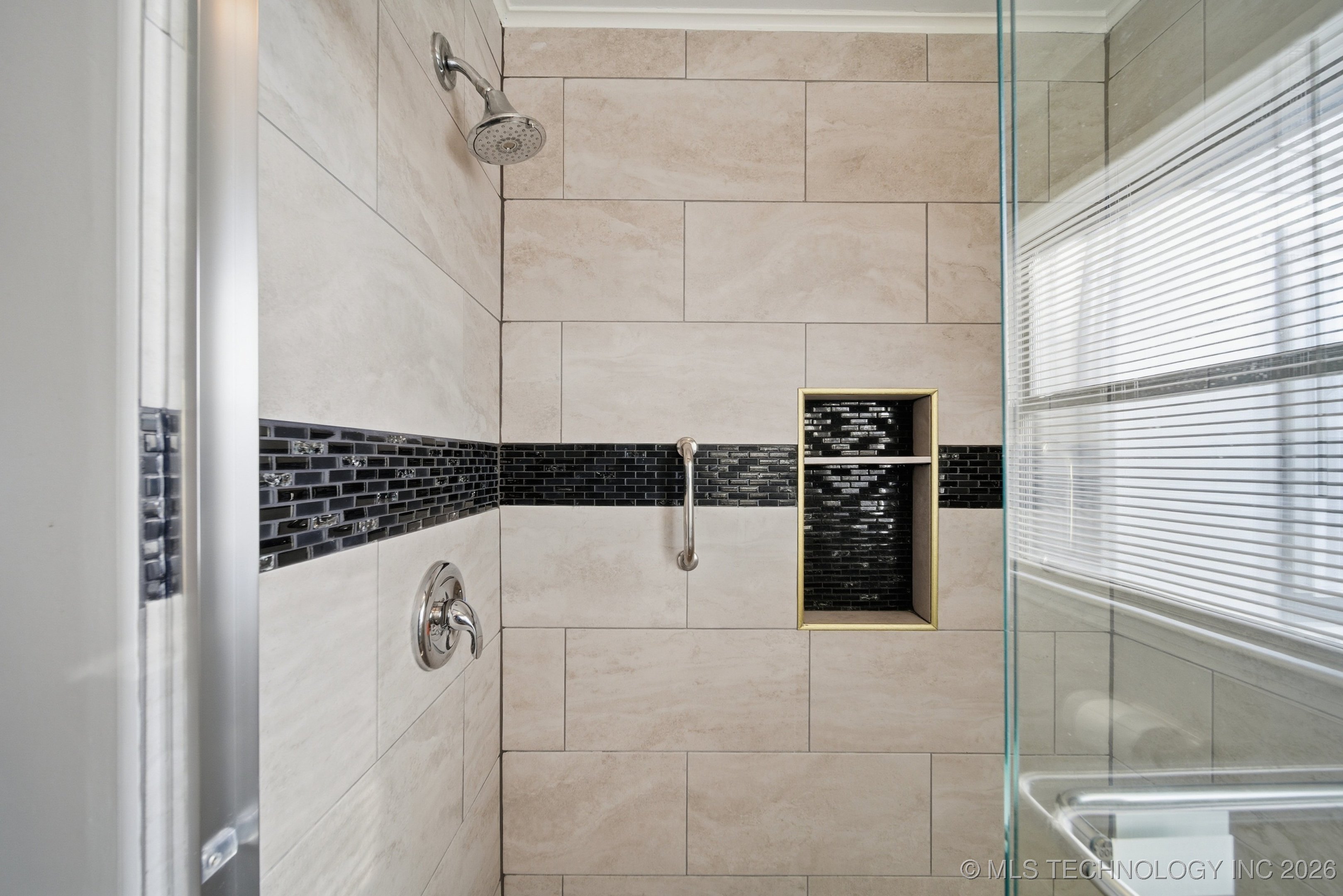 3714 E 2nd Place Property Photo 20