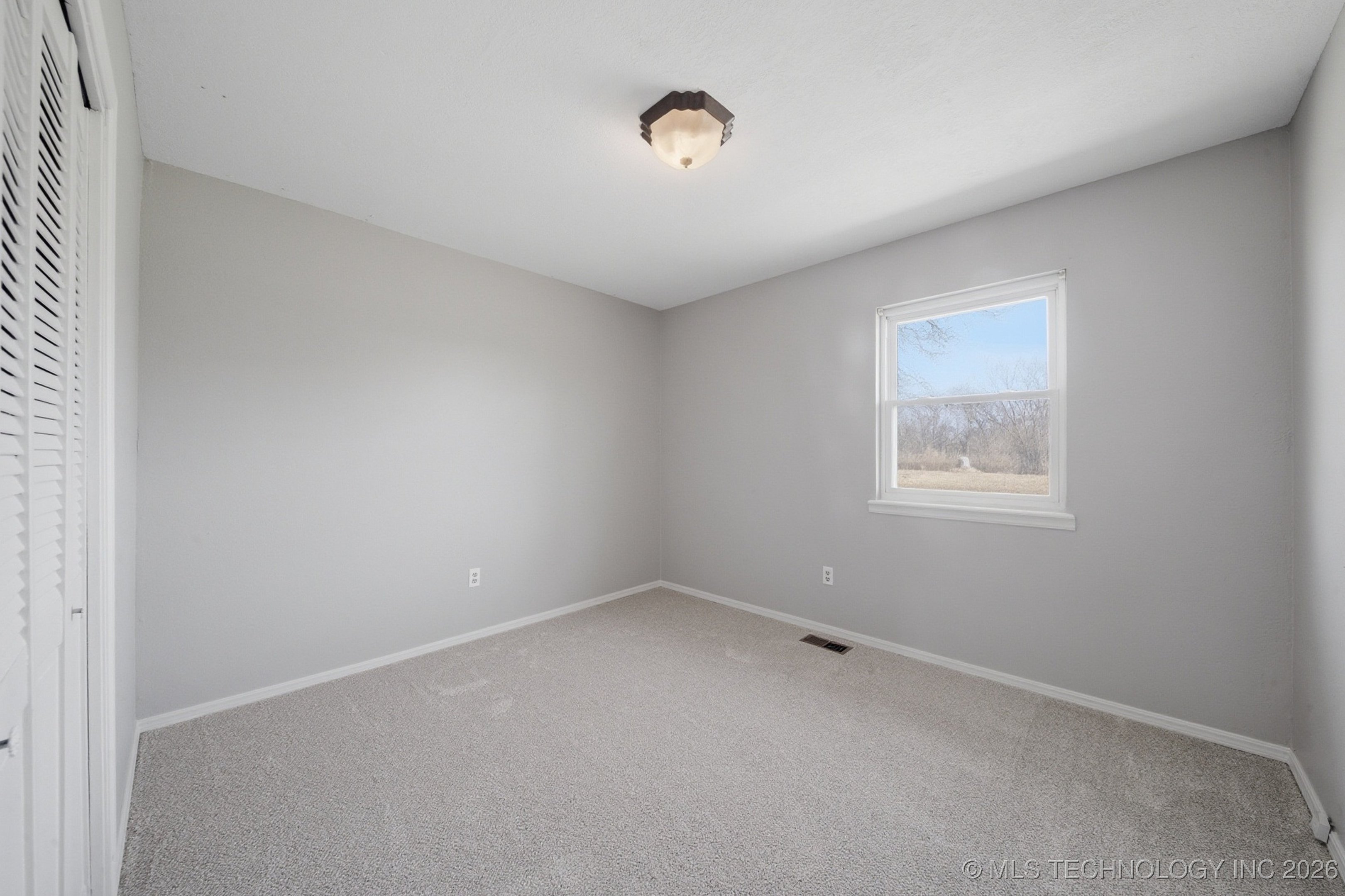 15876 E Pony Lake Drive Property Photo 16