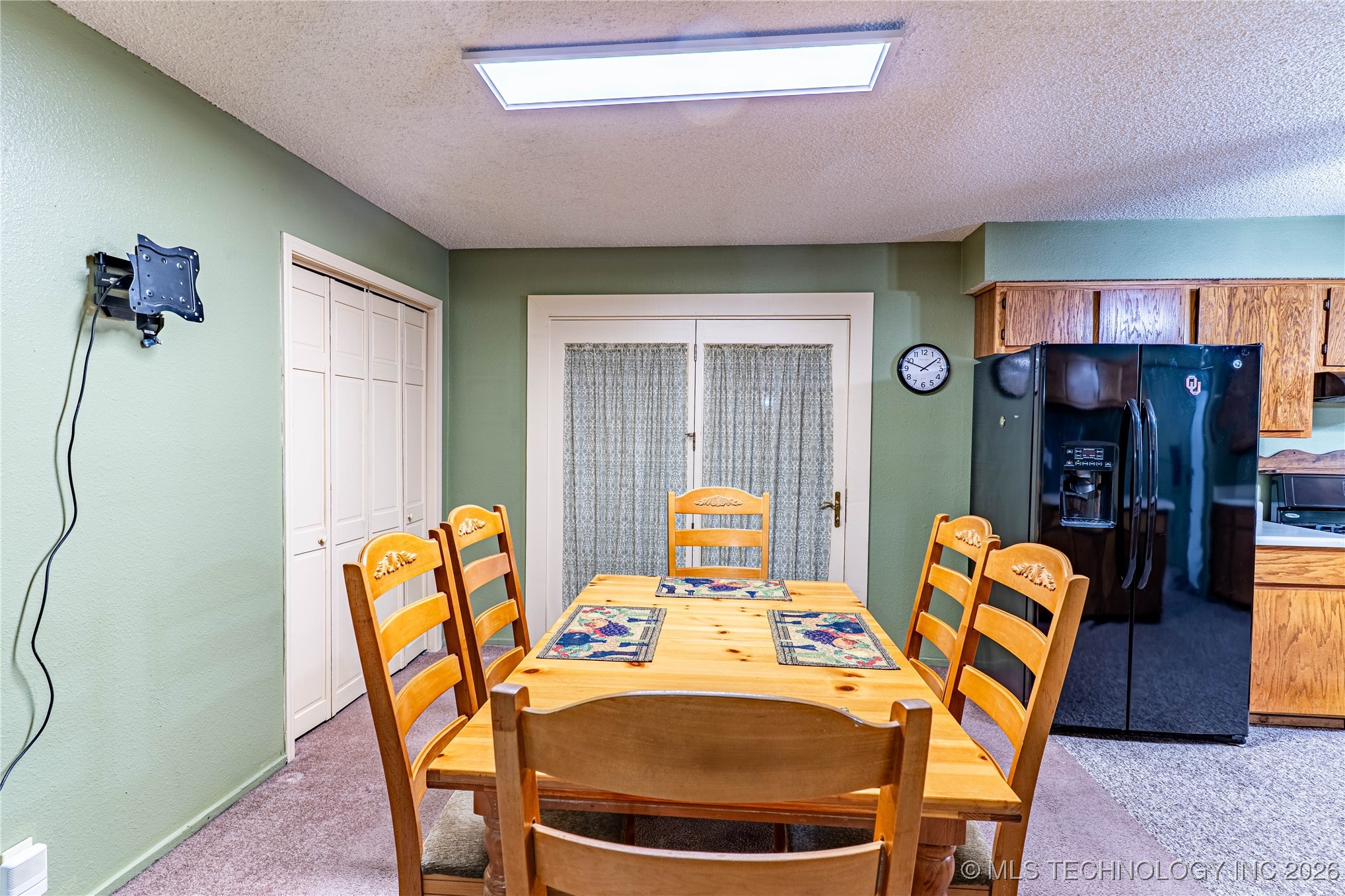 504 E Pershing Place Property Photo 8