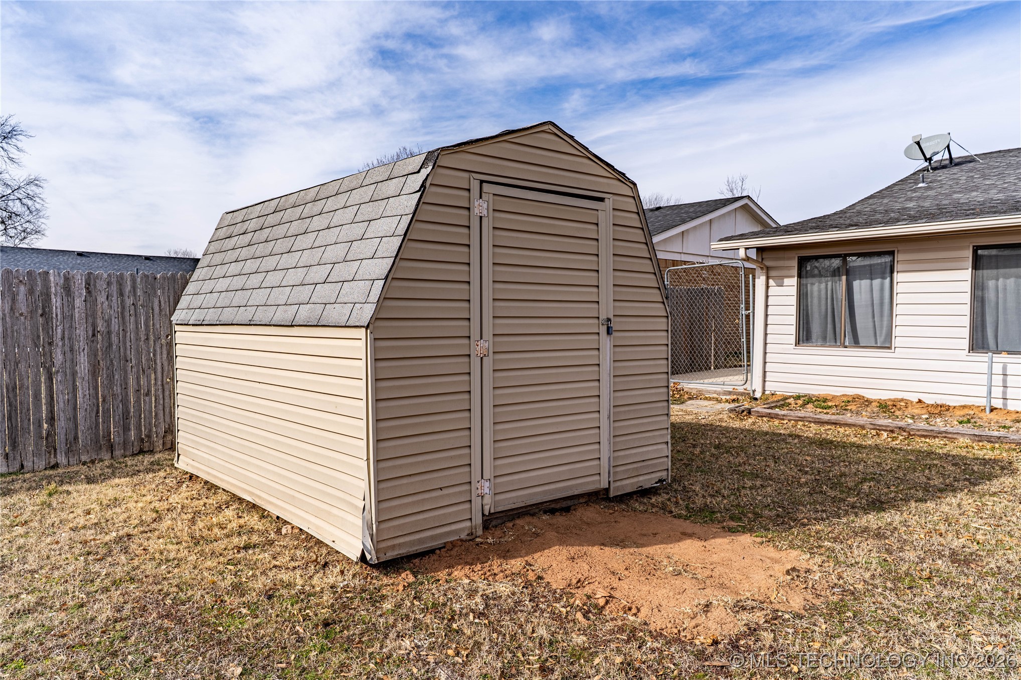 504 E Pershing Place Property Photo 24