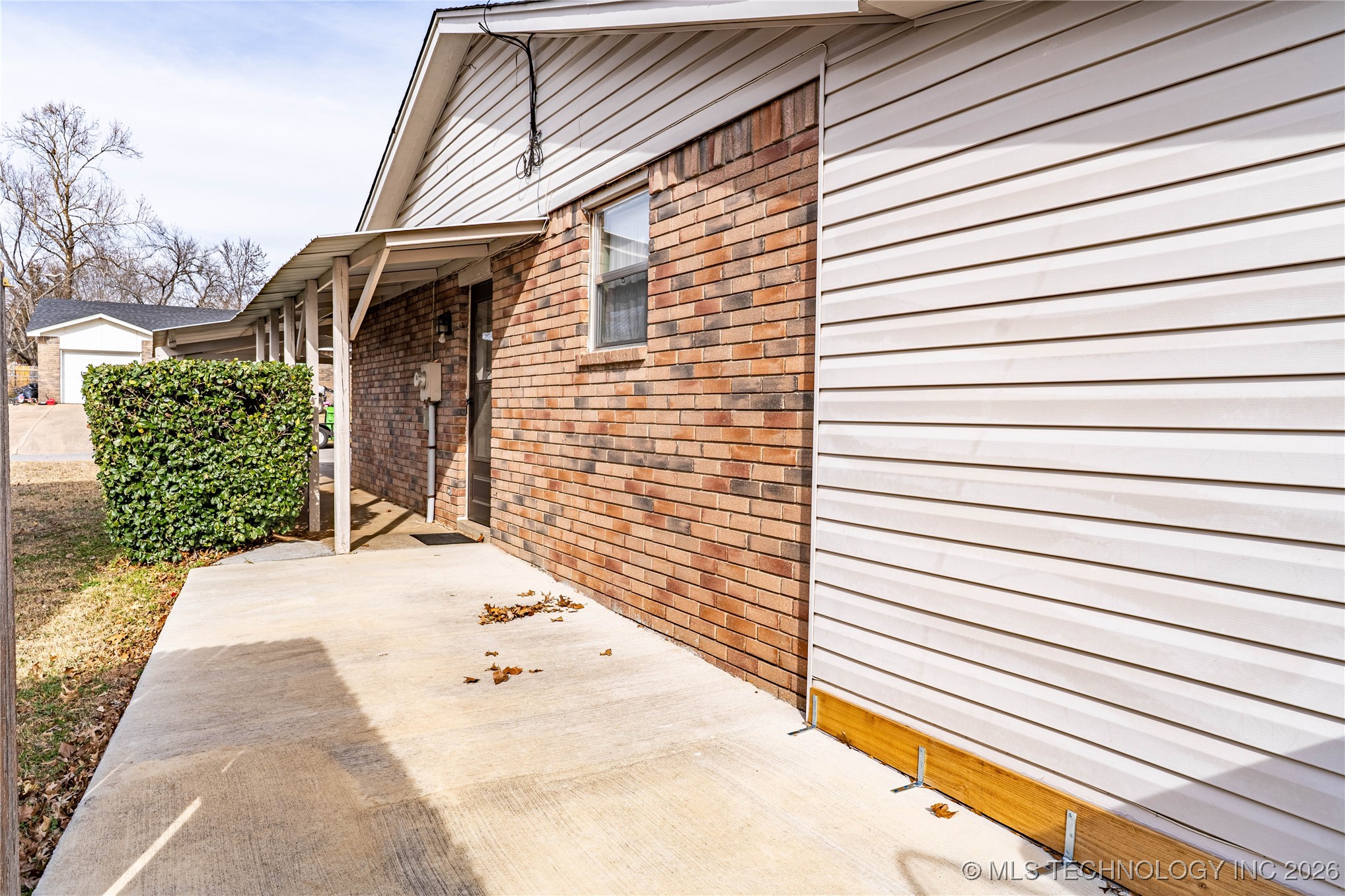 504 E Pershing Place Property Photo 25