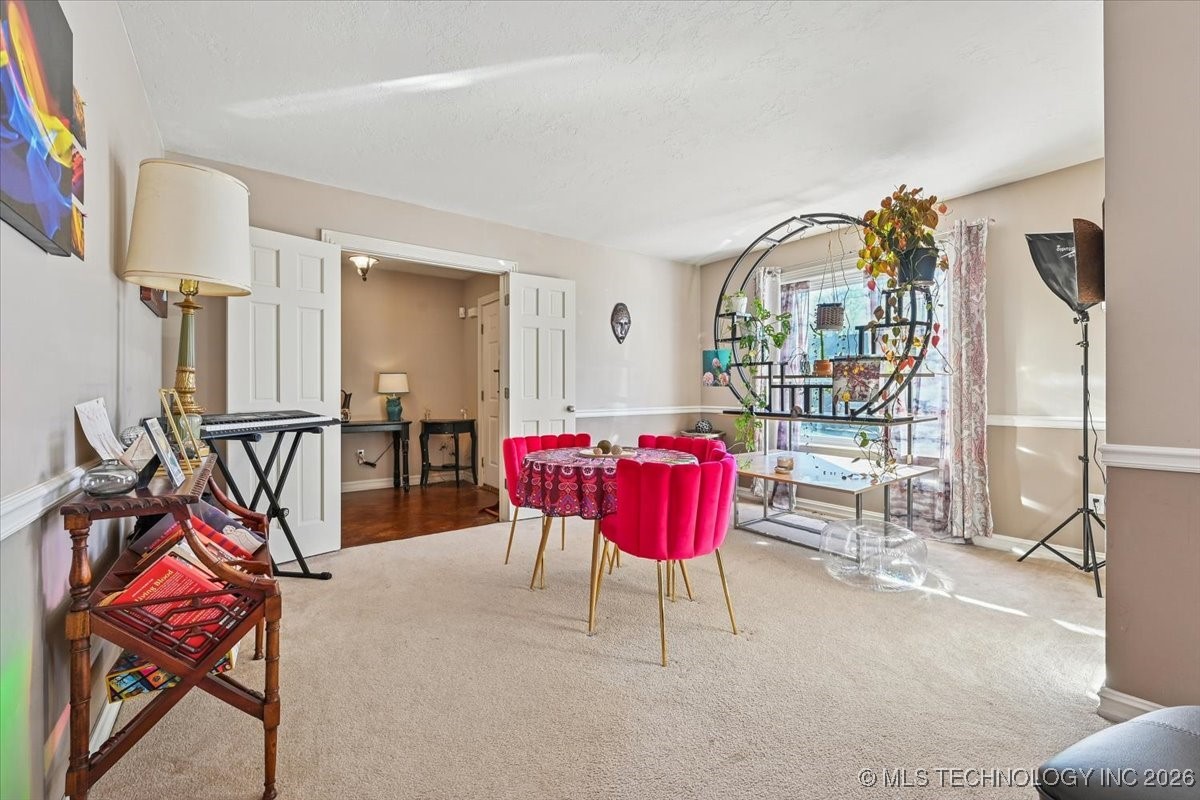 8229 S 74th East Avenue Property Photo 8