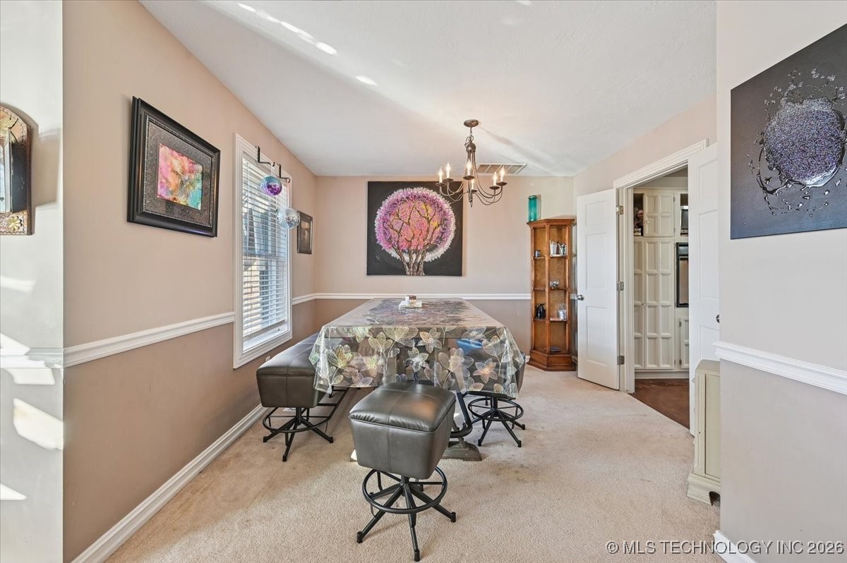 8229 S 74th East Avenue Property Photo 9