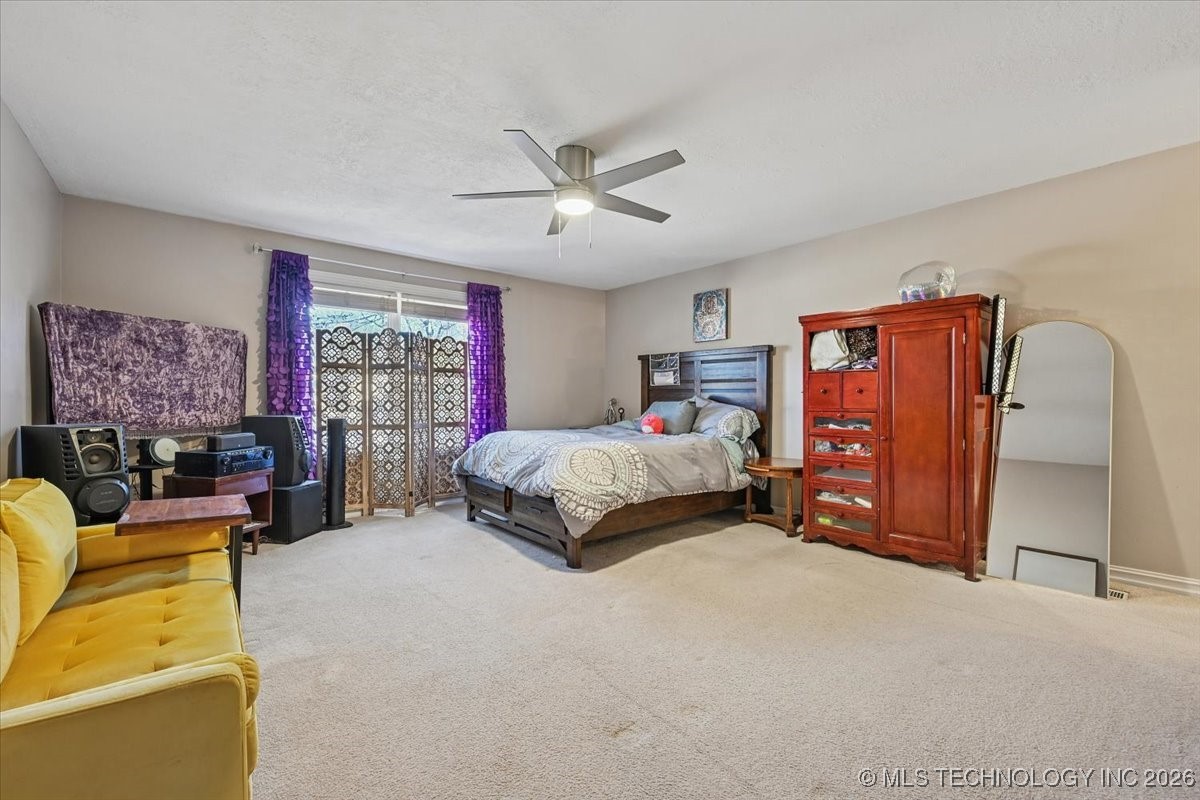 8229 S 74th East Avenue Property Photo 22