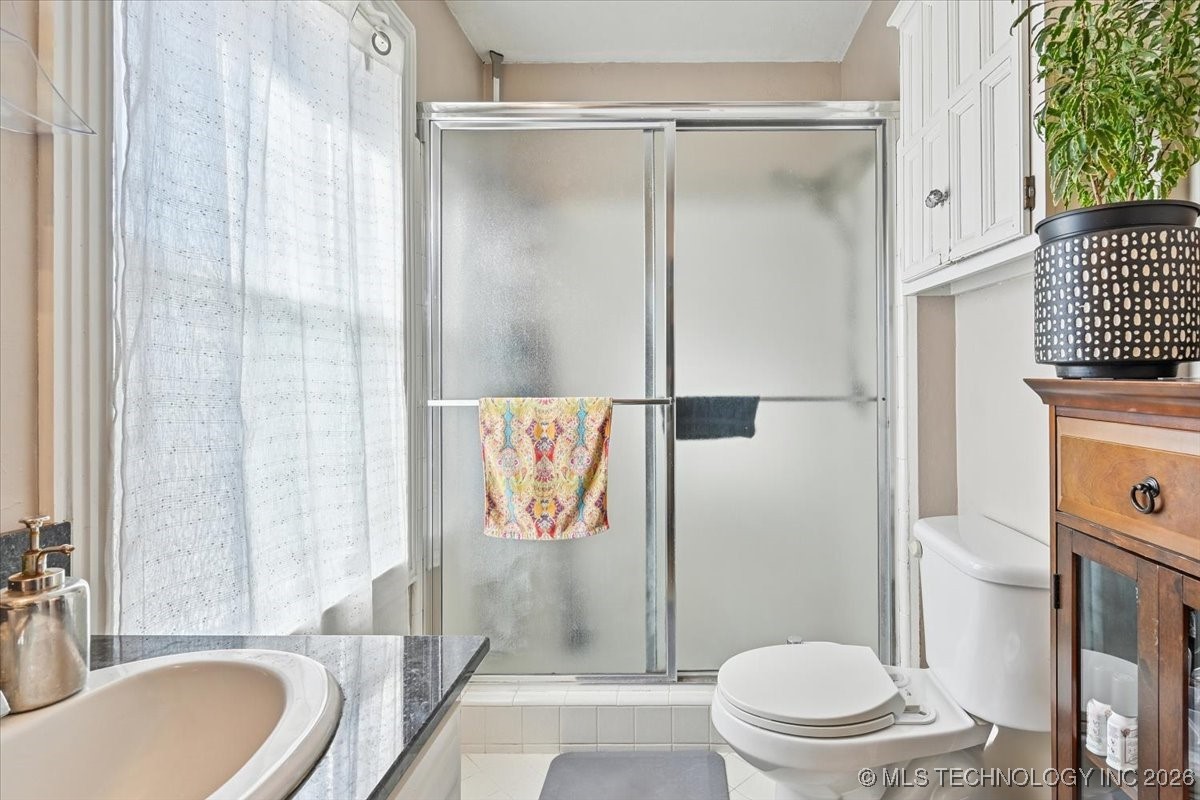 8229 S 74th East Avenue Property Photo 25