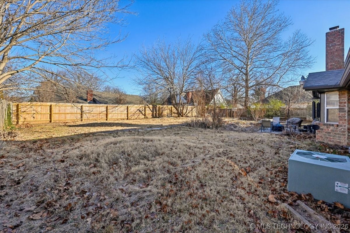 8229 S 74th East Avenue Property Photo 42