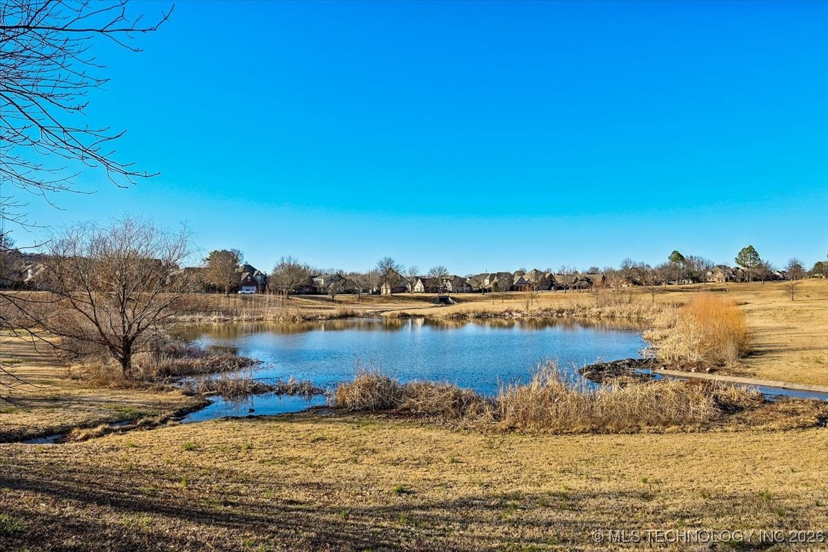 8229 S 74th East Avenue Property Photo 49