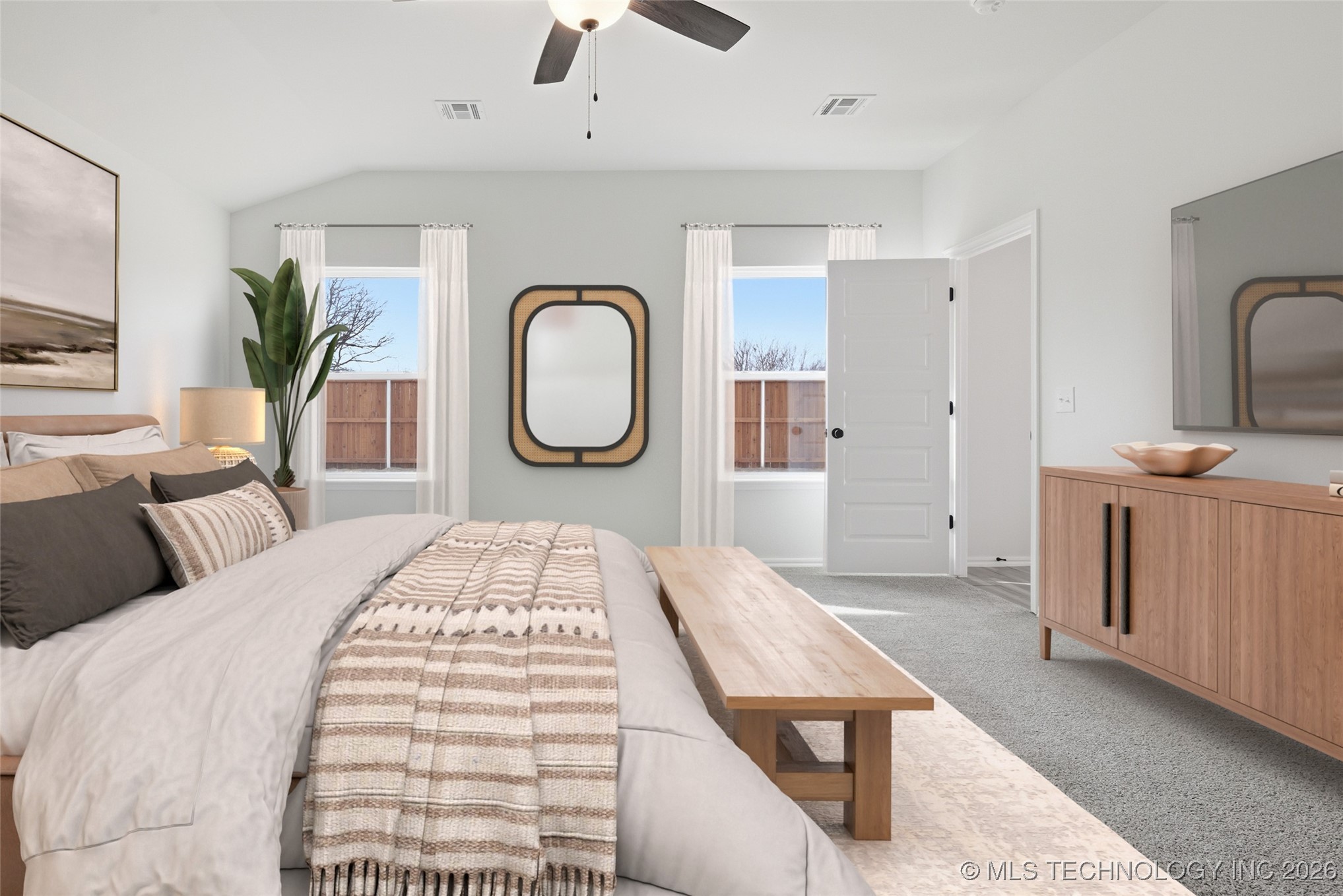 4916 N Walnut Avenue Property Photo 14