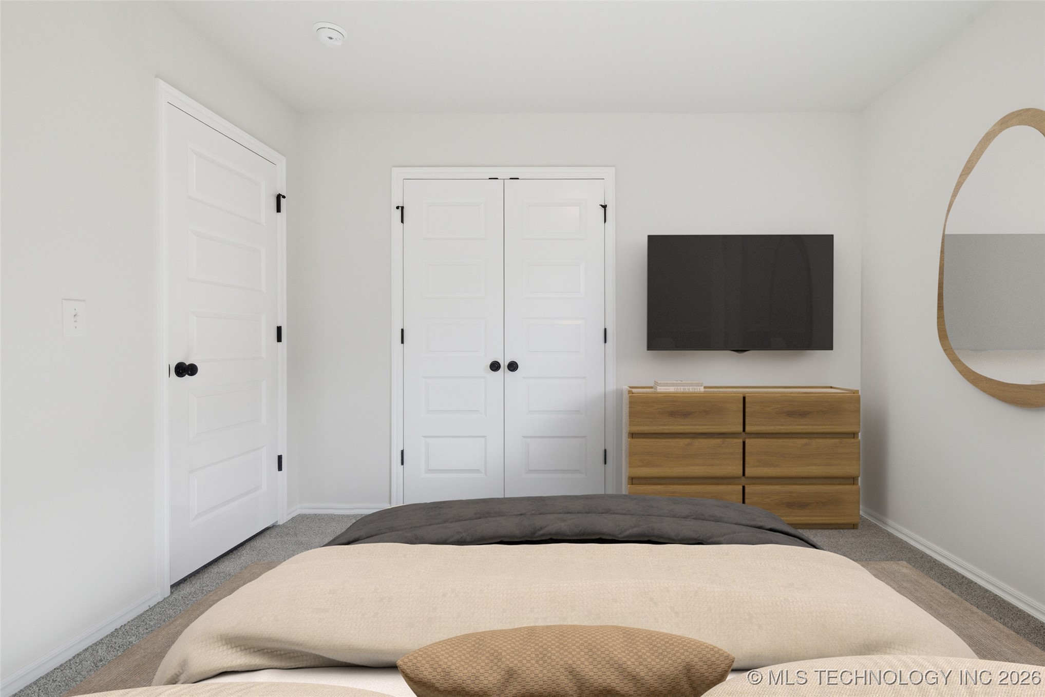 4916 N Walnut Avenue Property Photo 24