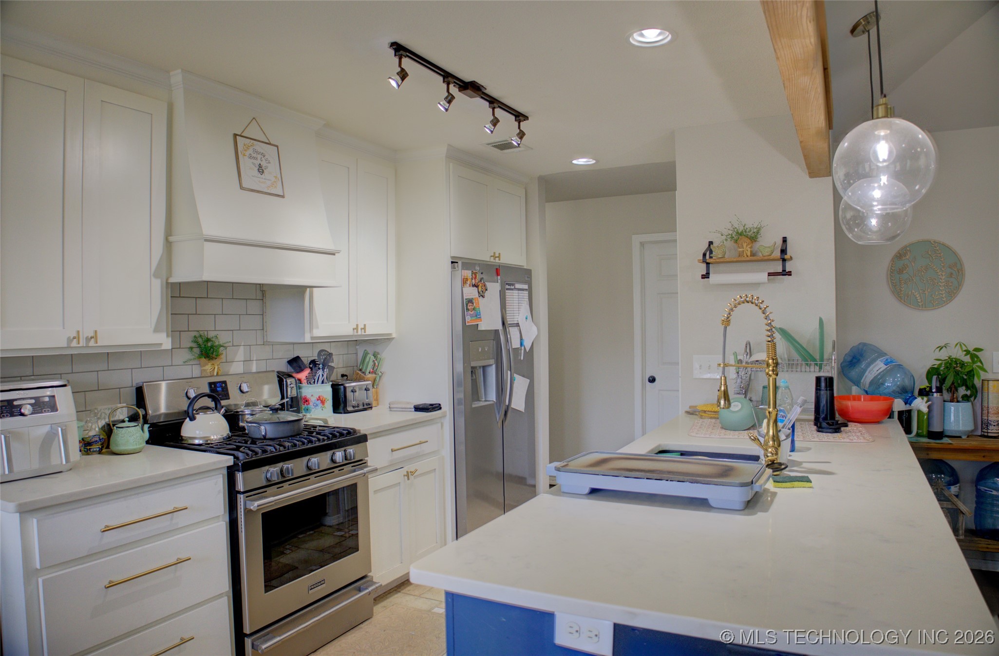 11610 N 109th Place E Property Photo 10