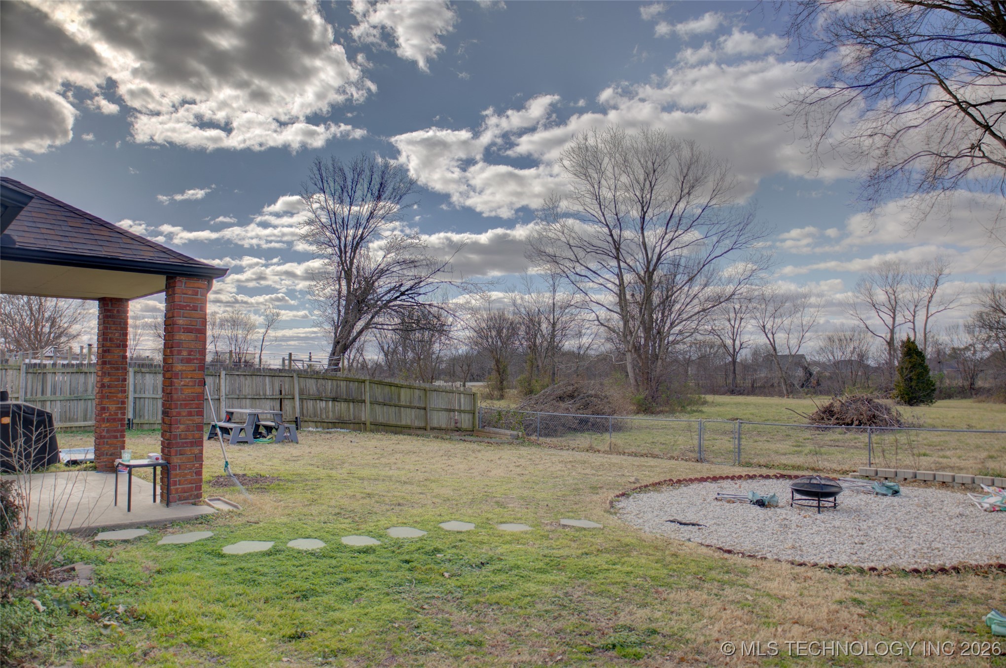 11610 N 109th Place E Property Photo 32