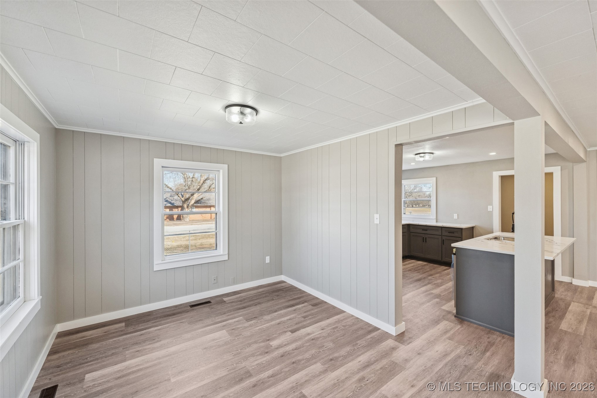 248 N Miller Property Photo 9