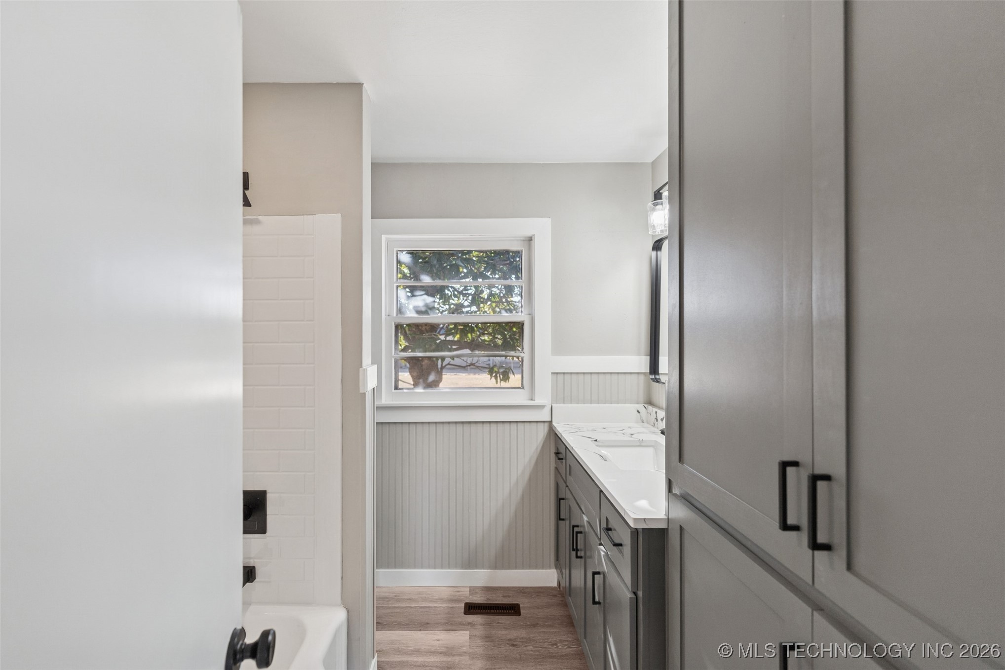 248 N Miller Property Photo 24