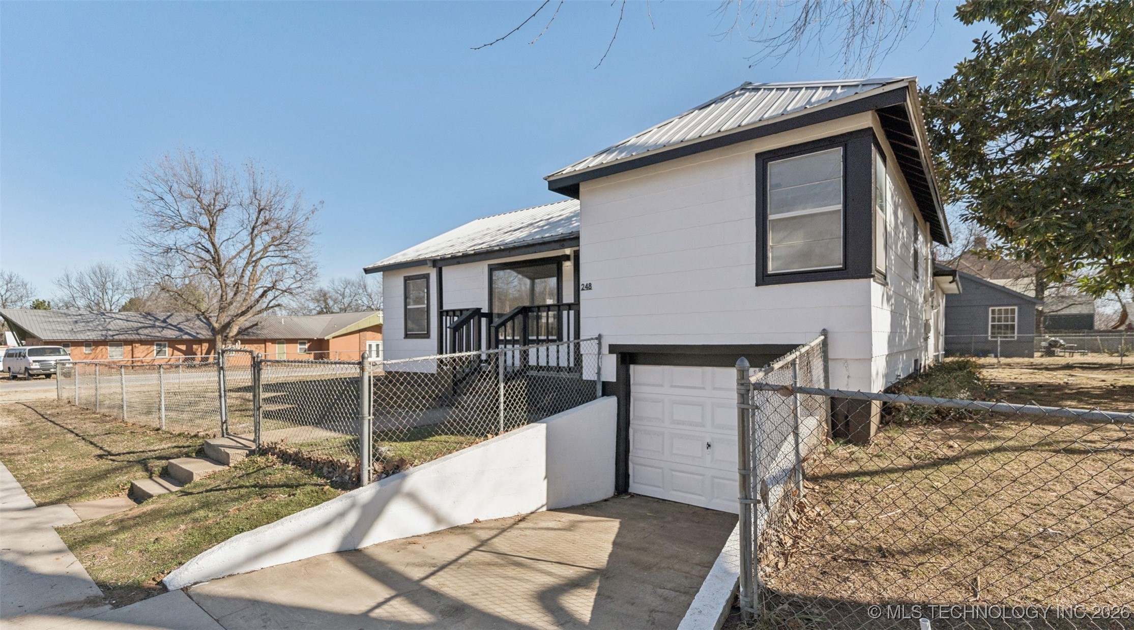 248 N Miller Property Photo 31