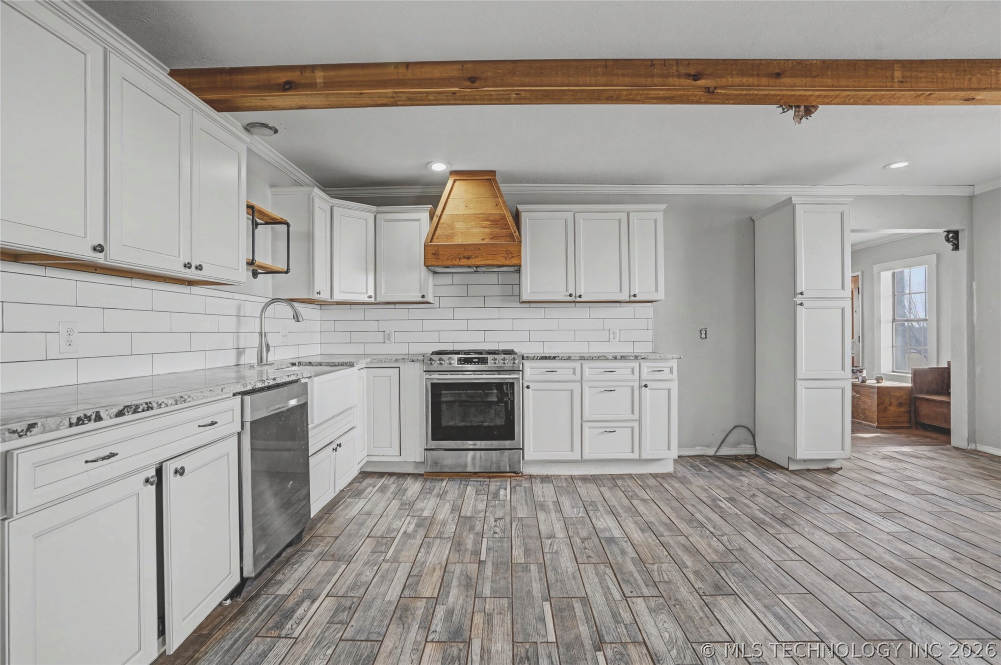 16812 N 97th East Avenue Property Photo 14