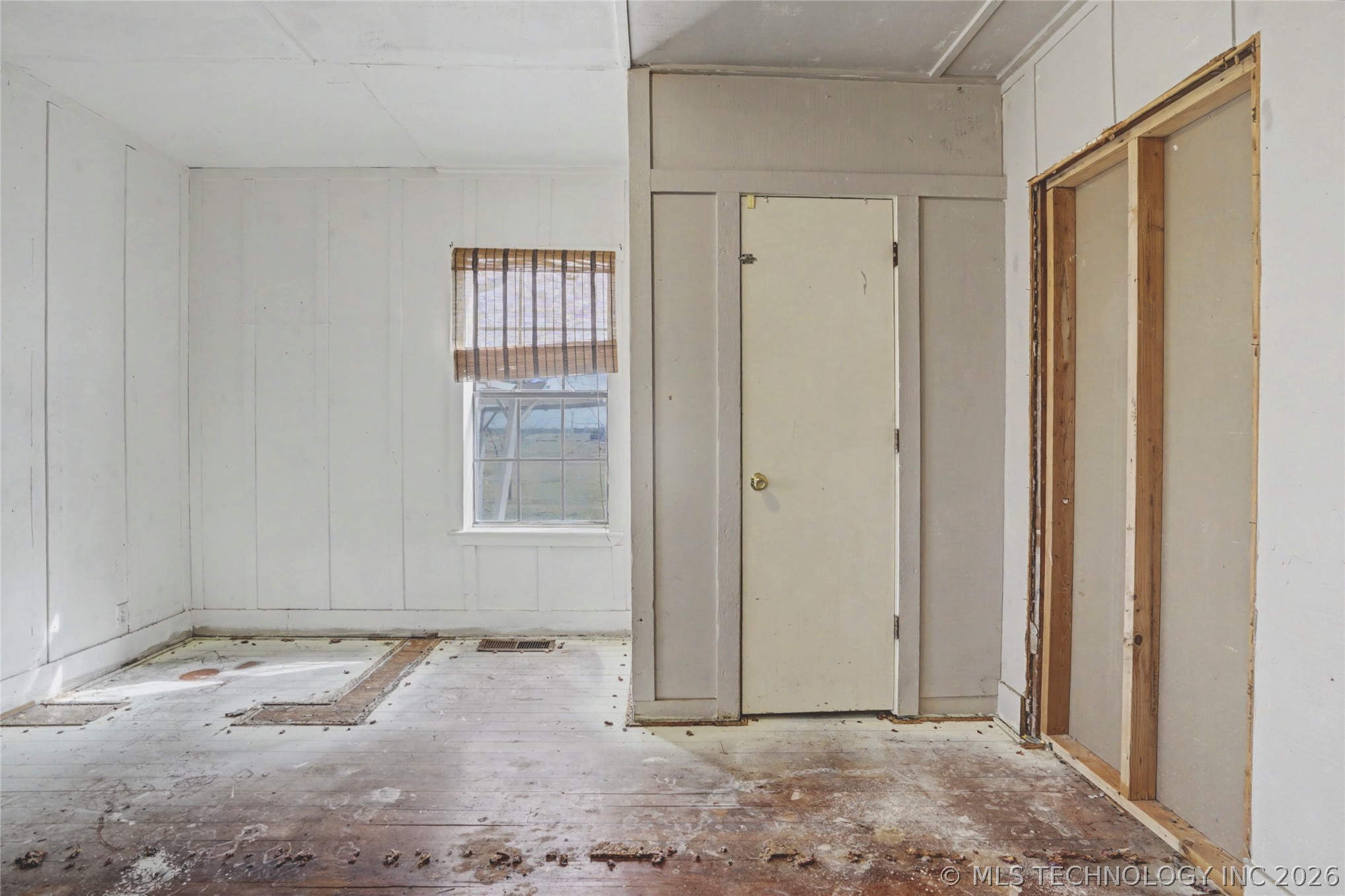 16812 N 97th East Avenue Property Photo 32