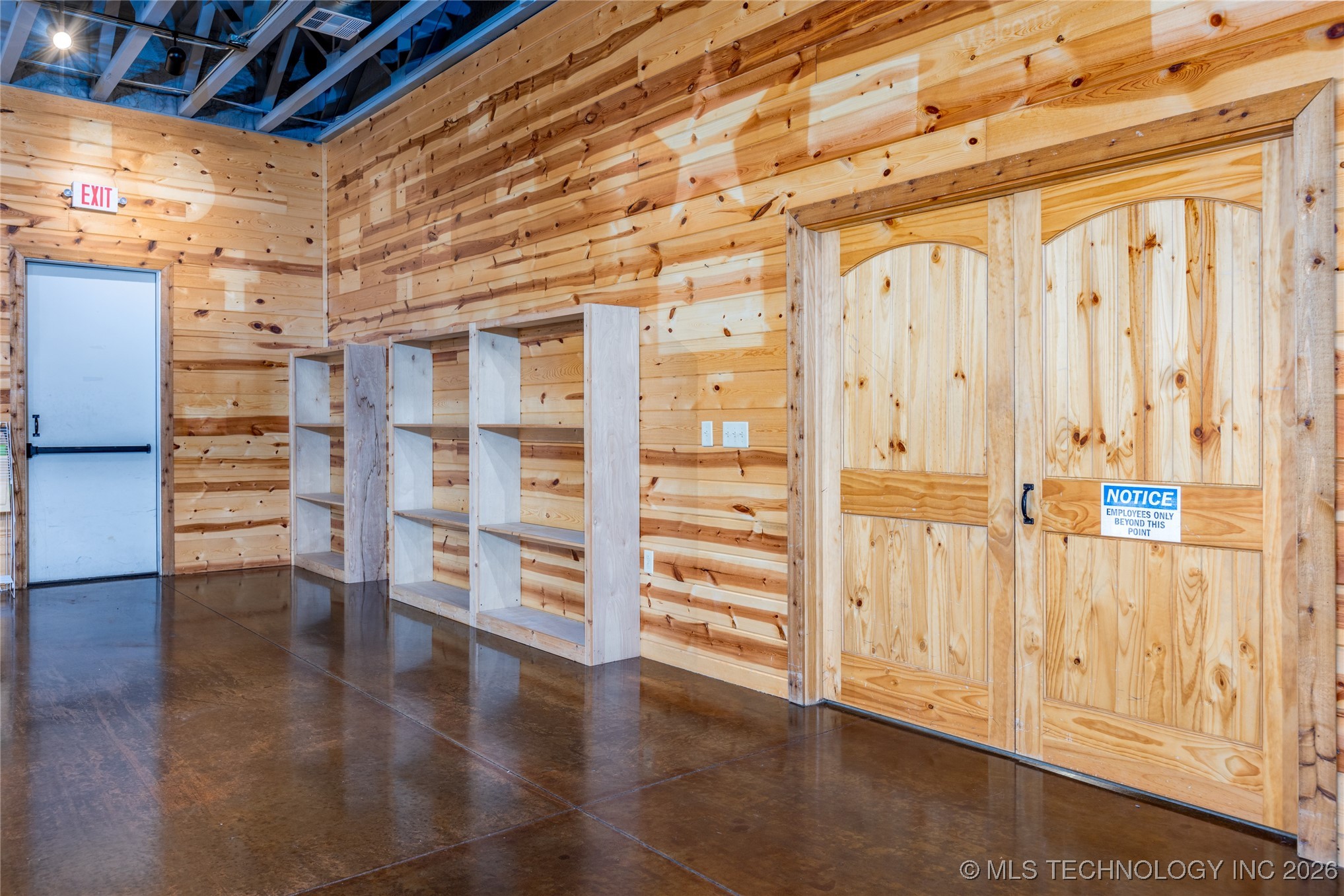 1910 E Jackson Street Property Photo 28