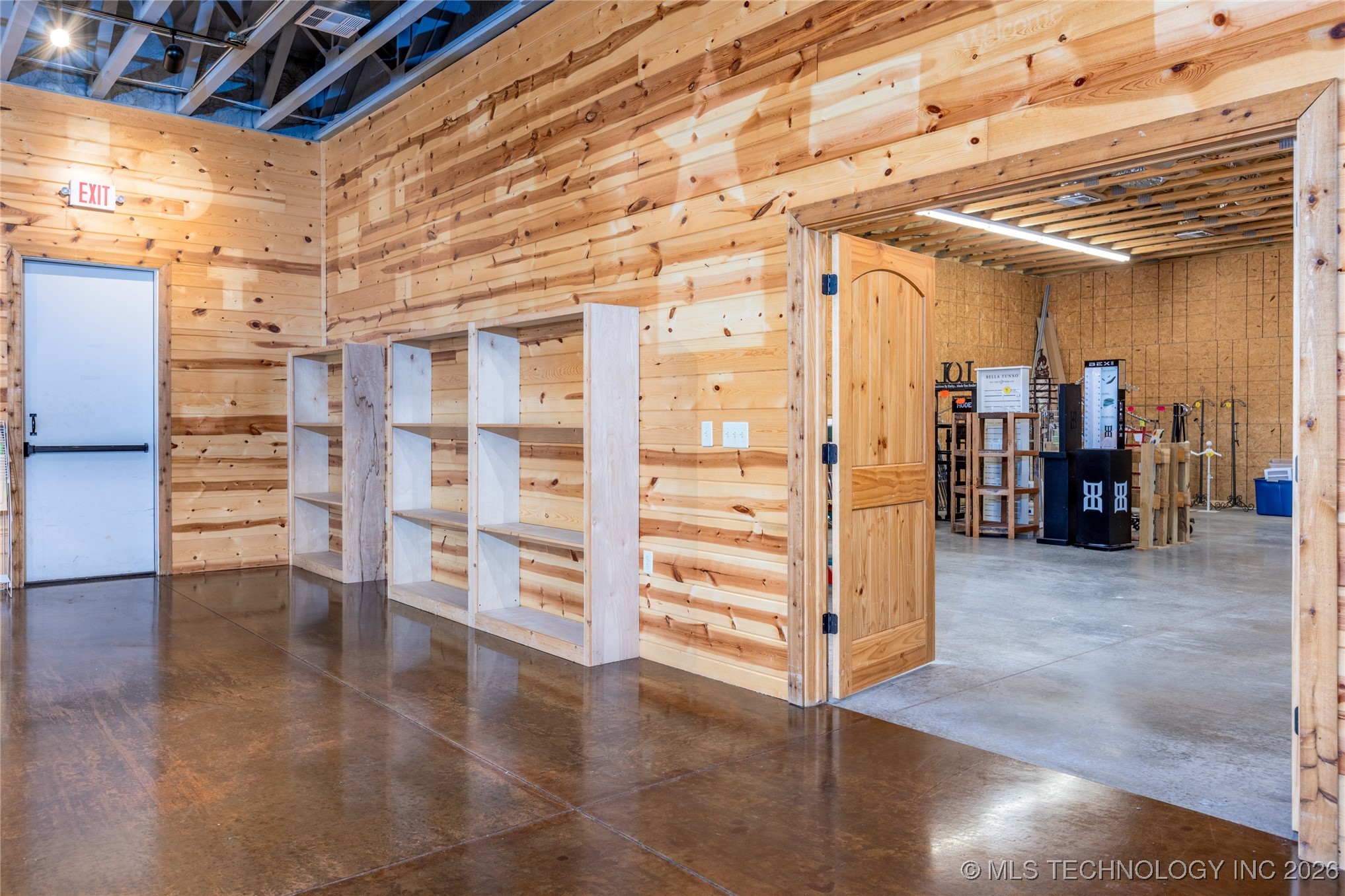 1910 E Jackson Street Property Photo 29