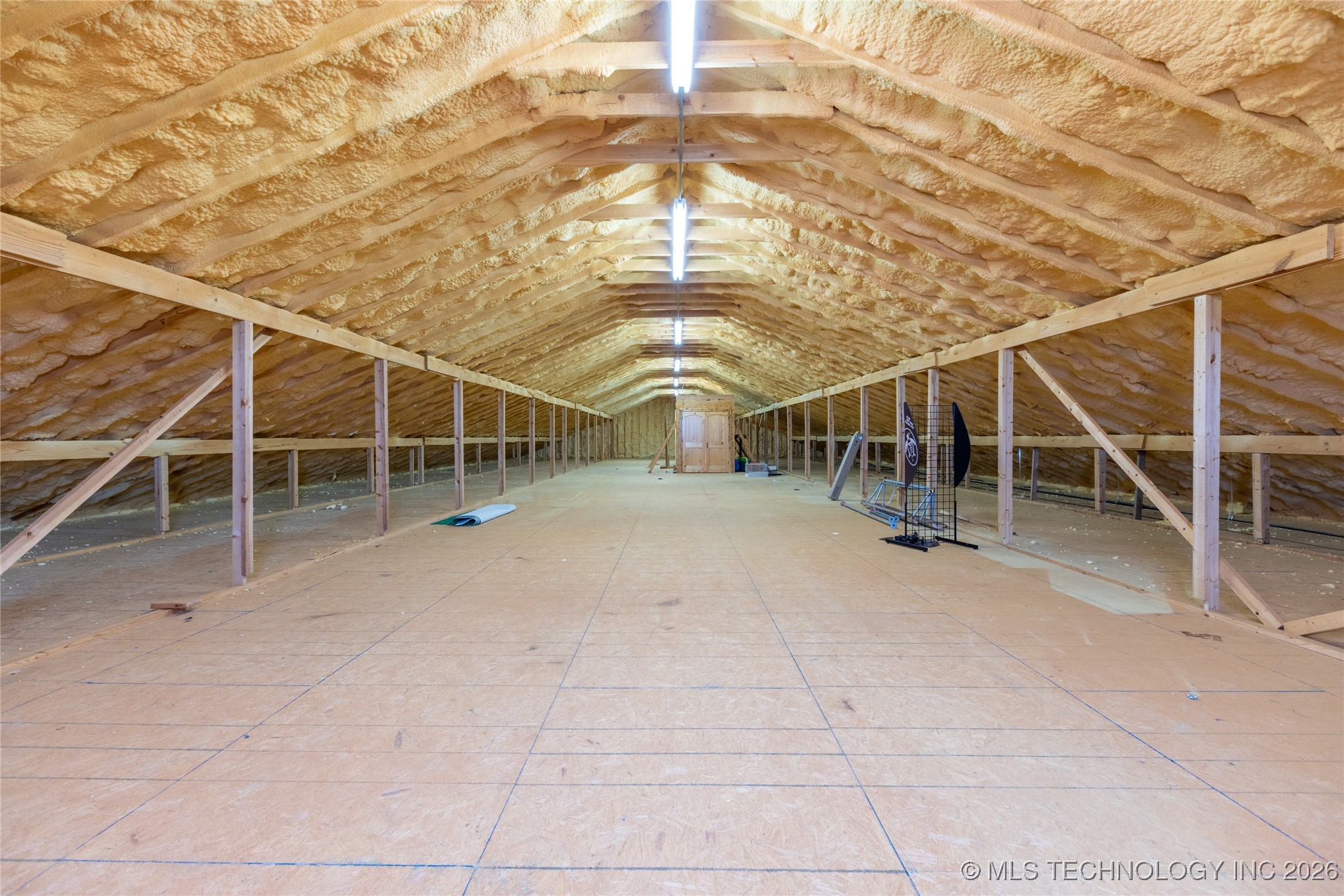 1910 E Jackson Street Property Photo 35