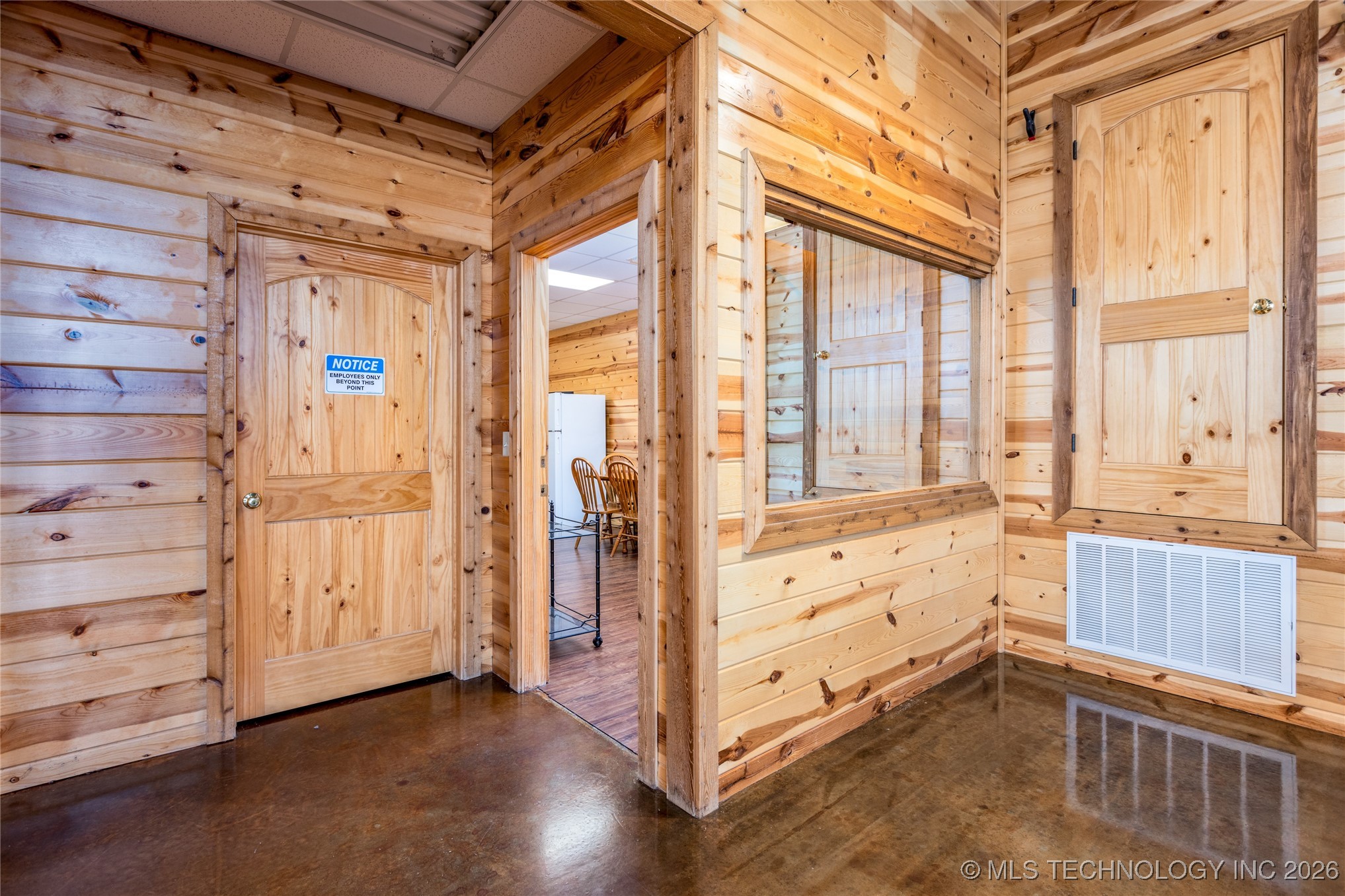 1910 E Jackson Street Property Photo 39