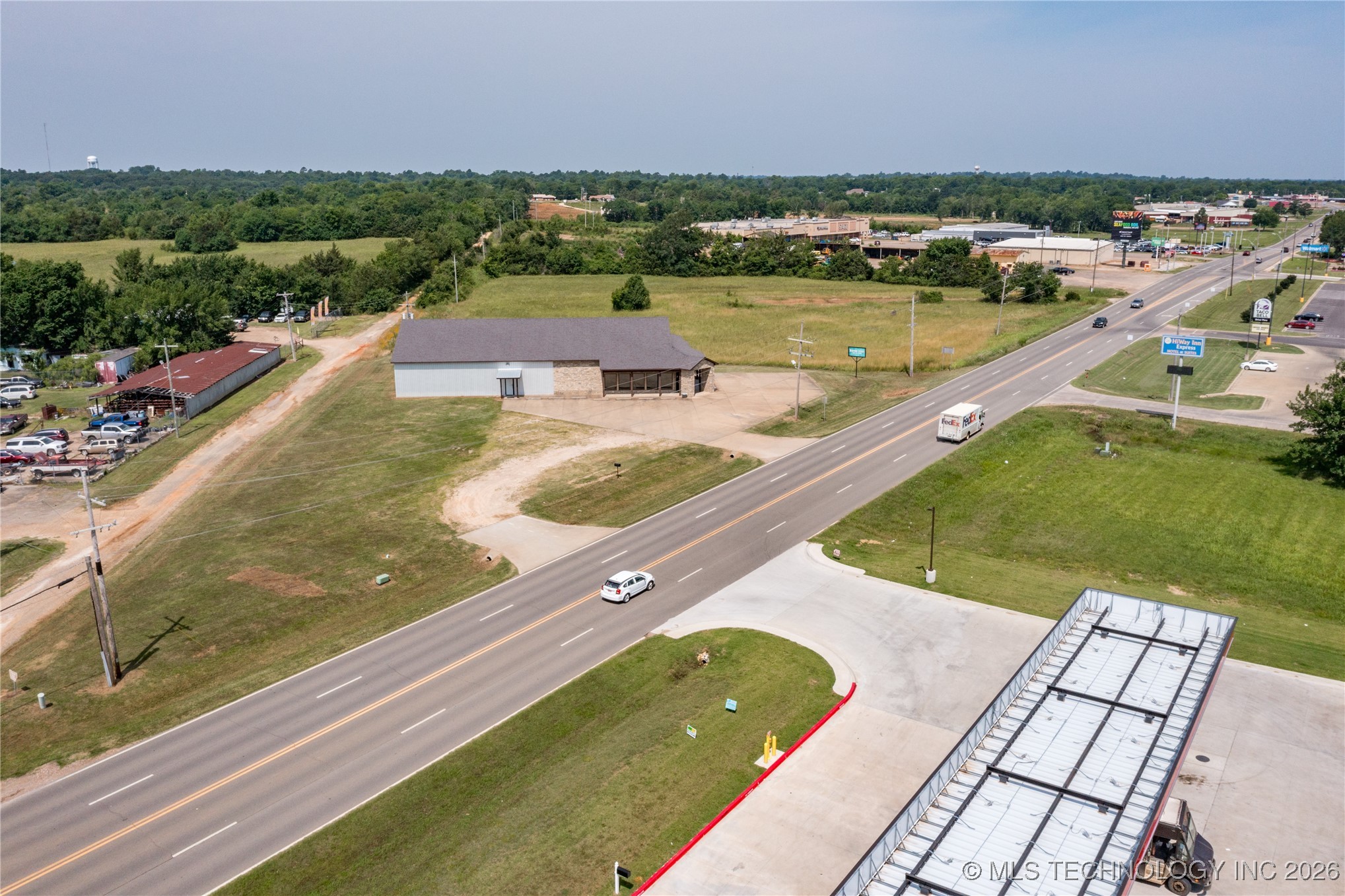 1910 E Jackson Street Property Photo 48