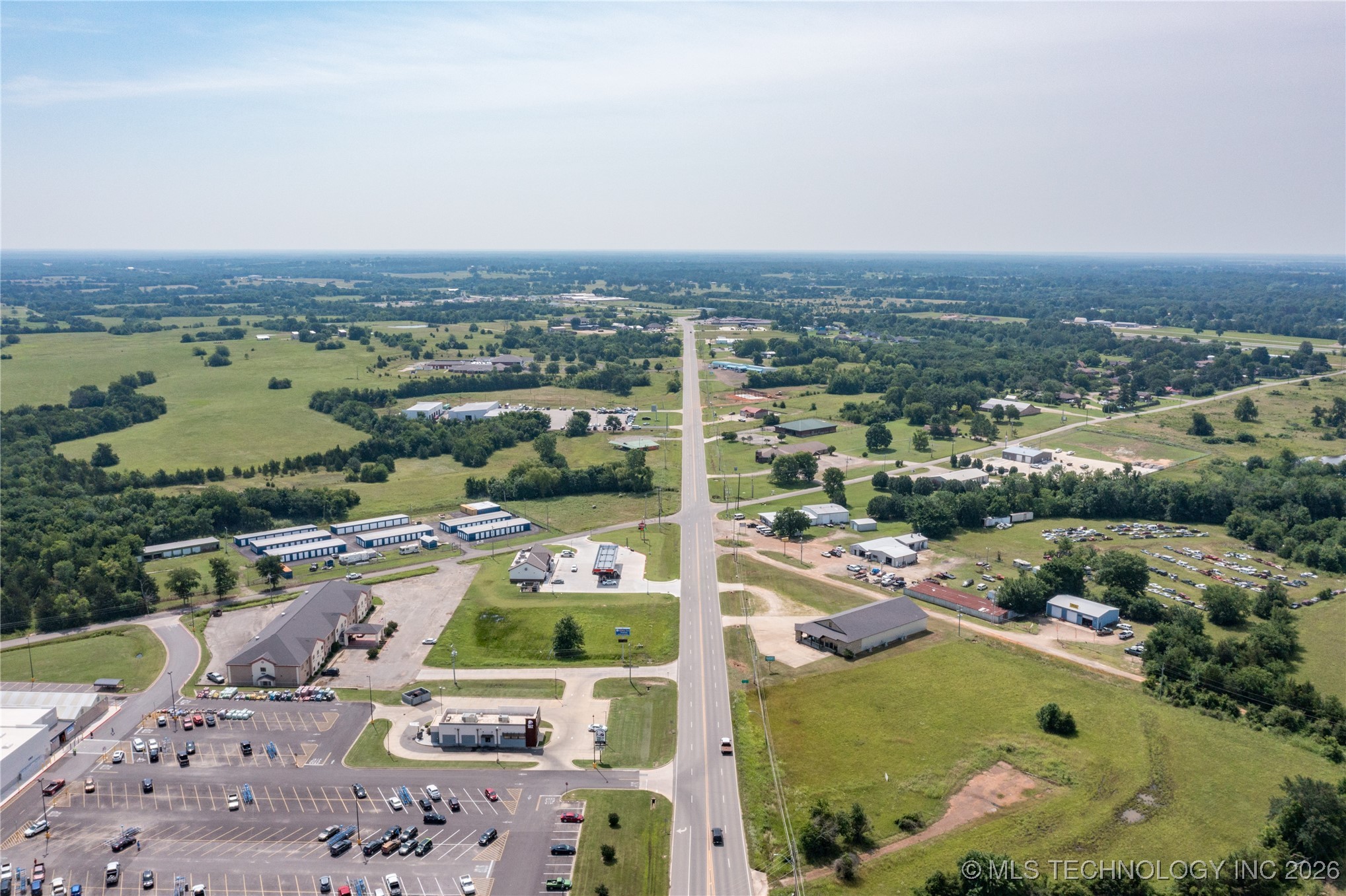 1910 E Jackson Street Property Photo 58