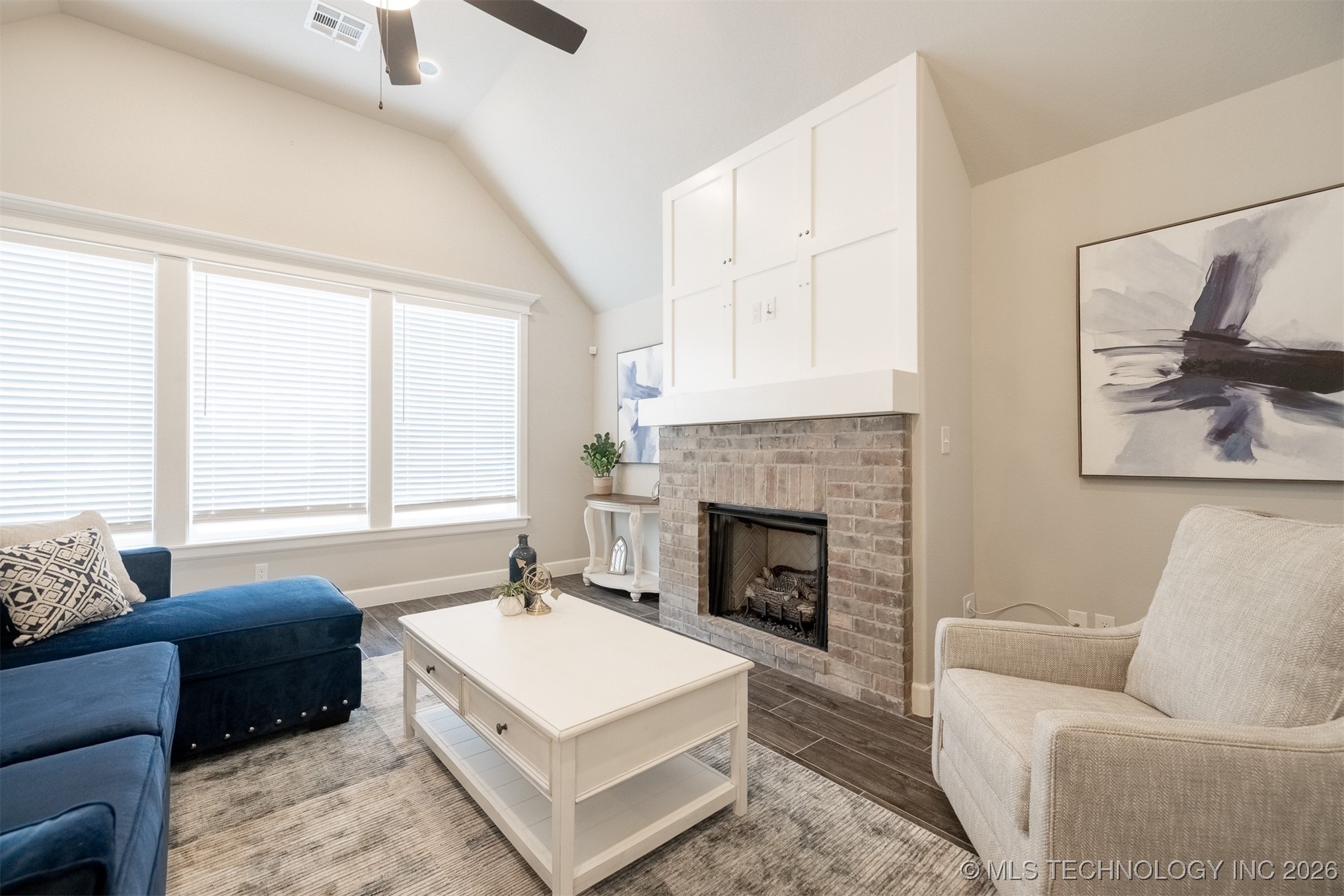 2942 N Briarwood Avenue Property Photo 22