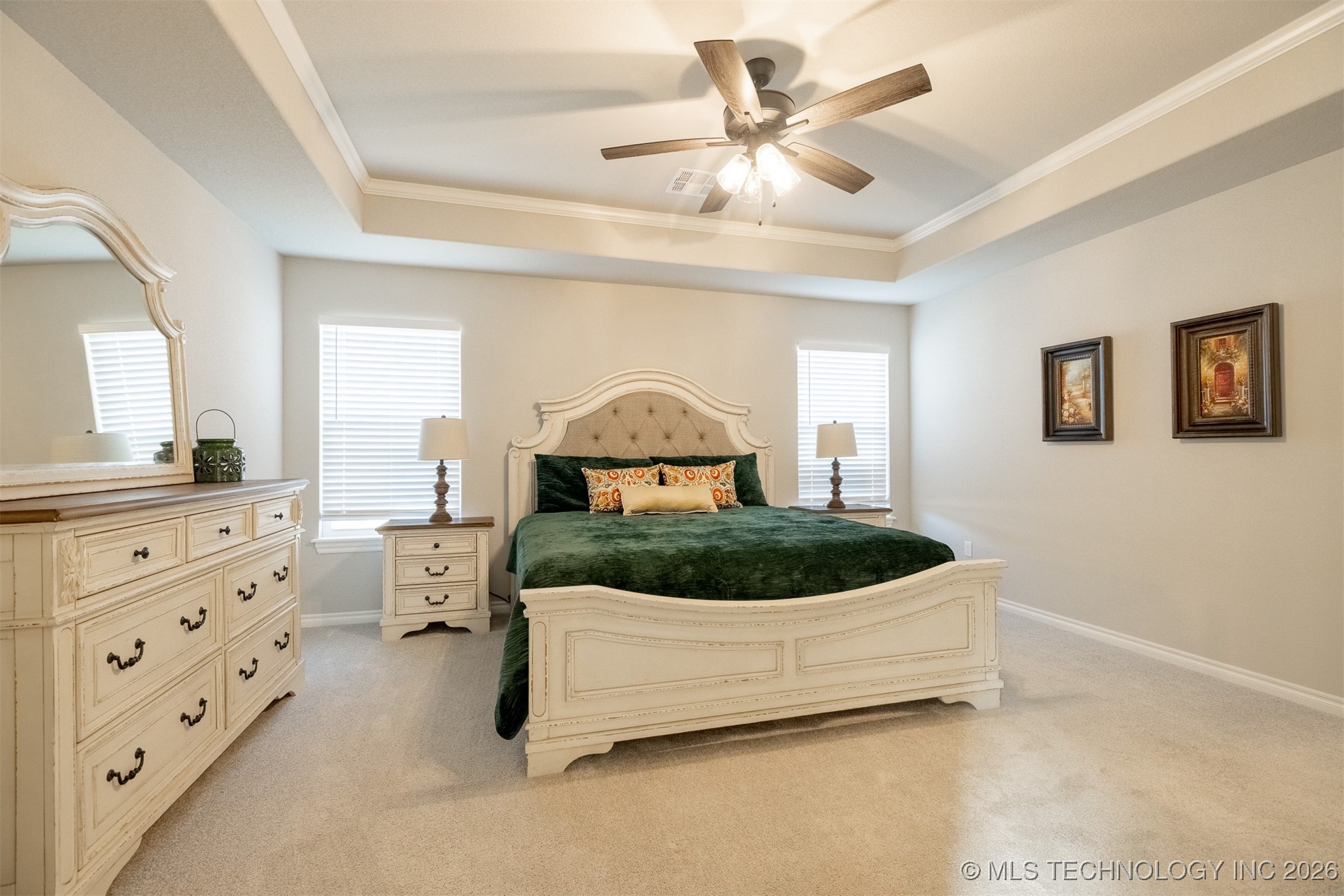 2942 N Briarwood Avenue Property Photo 27